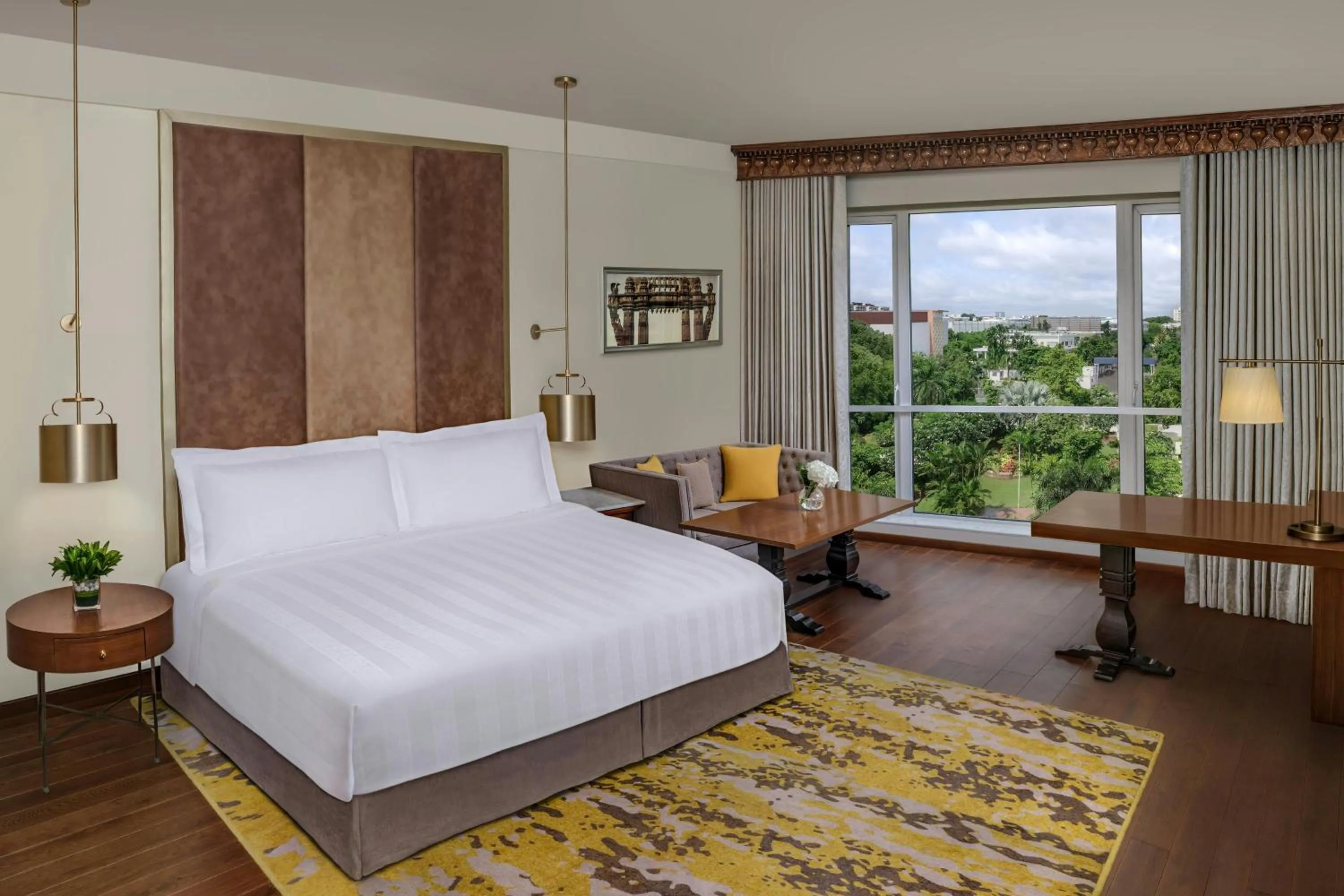 Photo of the whole room, Bed in ITC Kakatiya, a Luxury Collection Hotel, Hyderabad