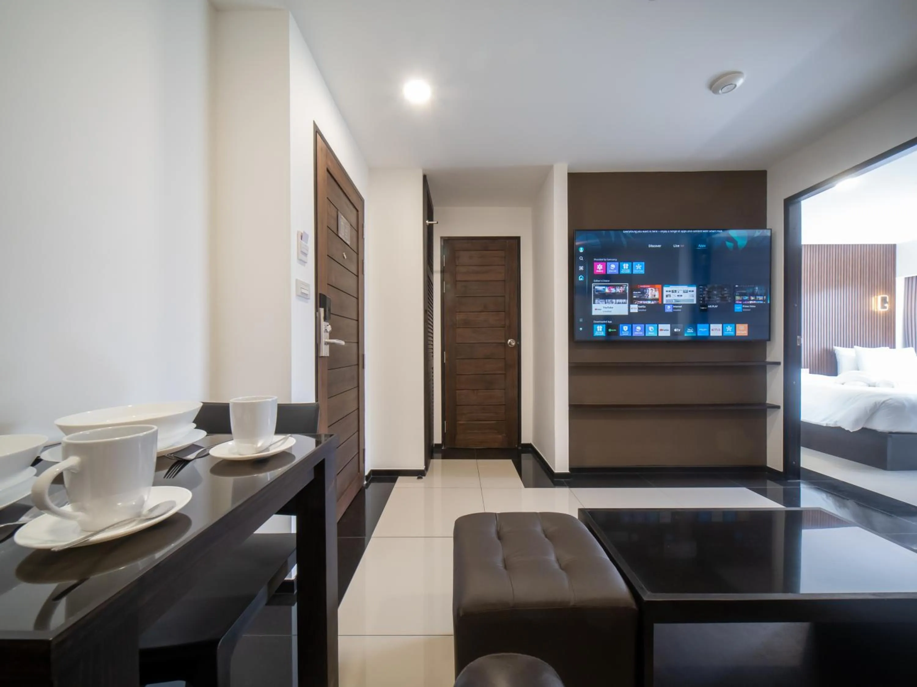 Living room in Samutprakarn Hotel