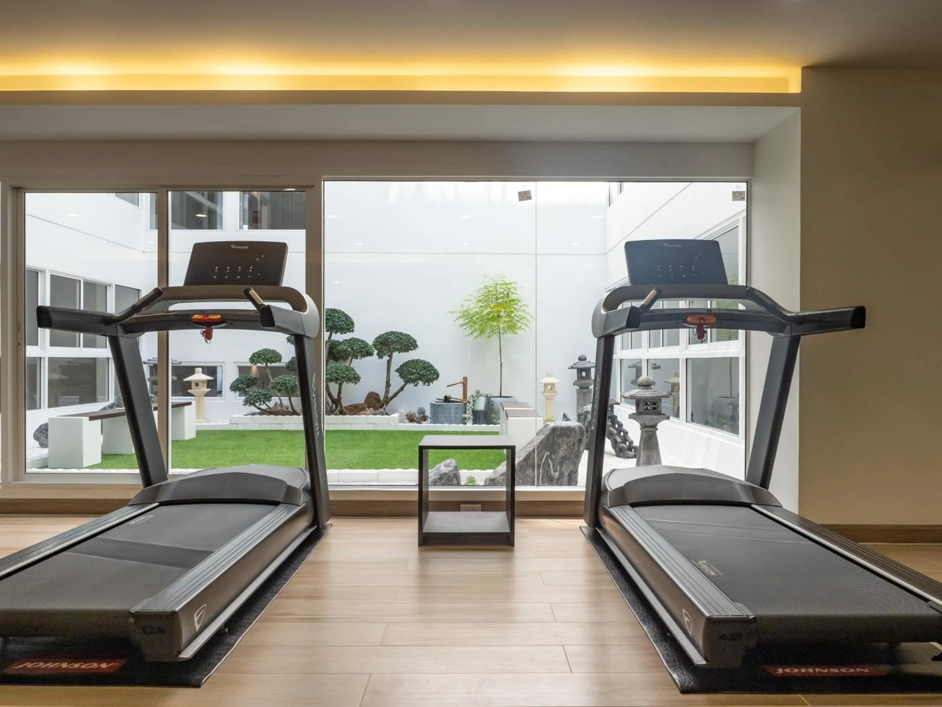 Fitness centre/facilities in Samutprakarn Hotel