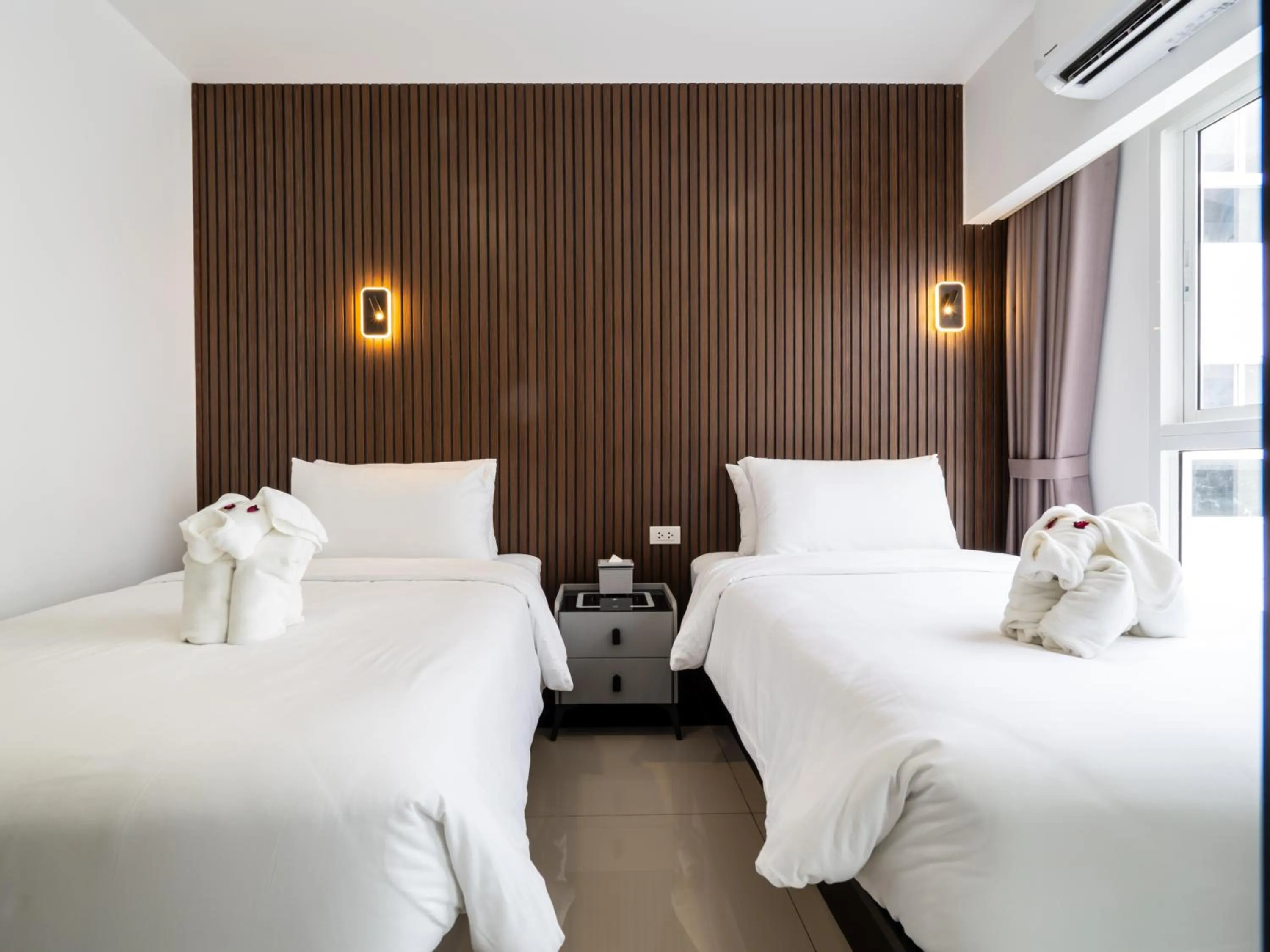 Bedroom, Bed in Samutprakarn Hotel