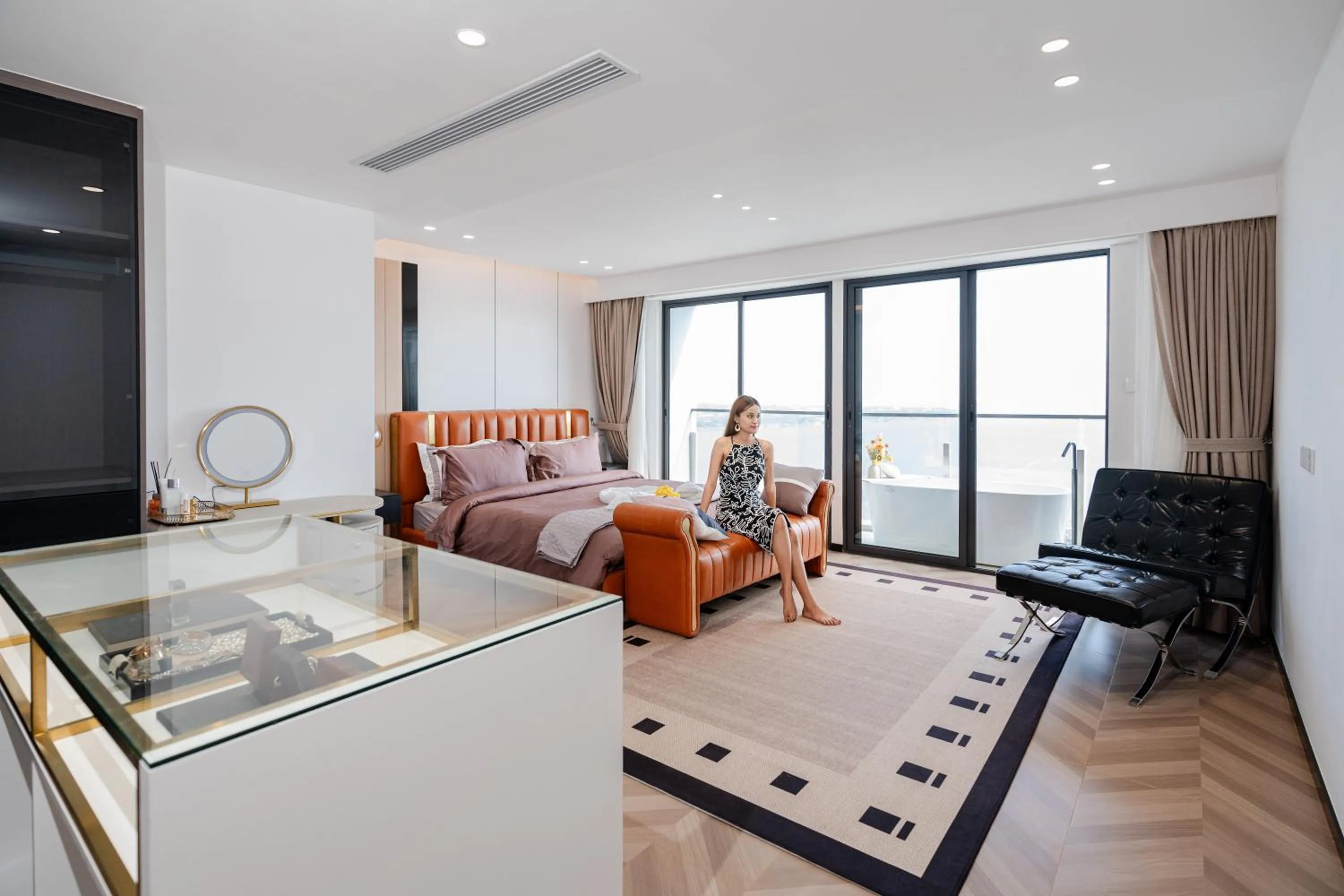 Bedroom in Merton Holiday Inn