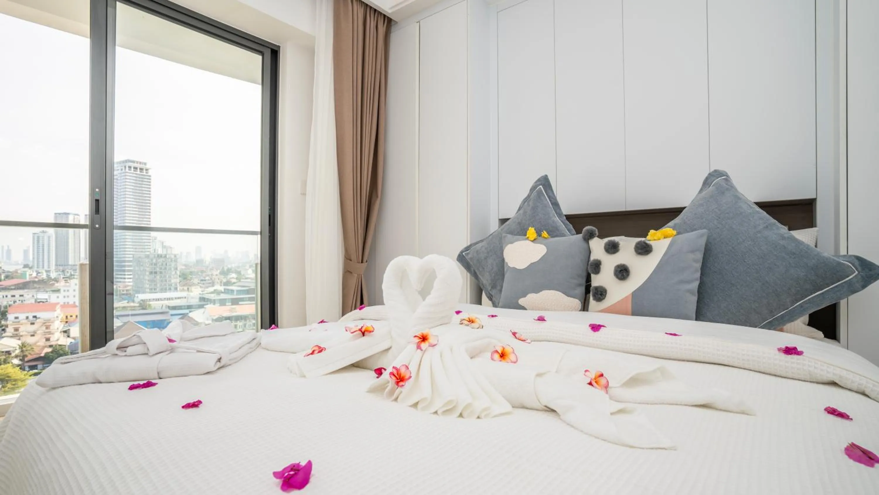 Bed in Merton Holiday Inn