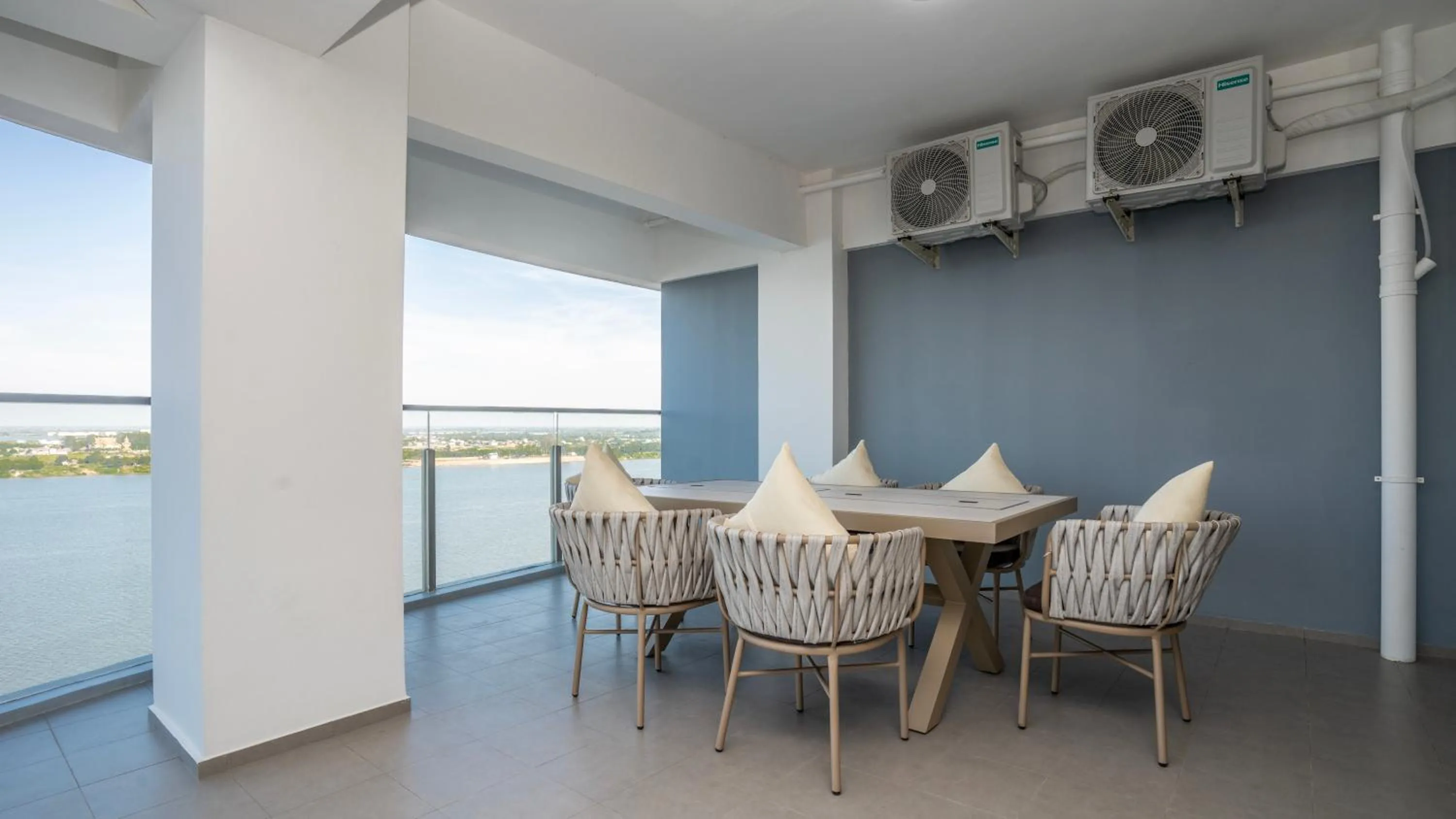 BBQ facilities in Merton Holiday Inn