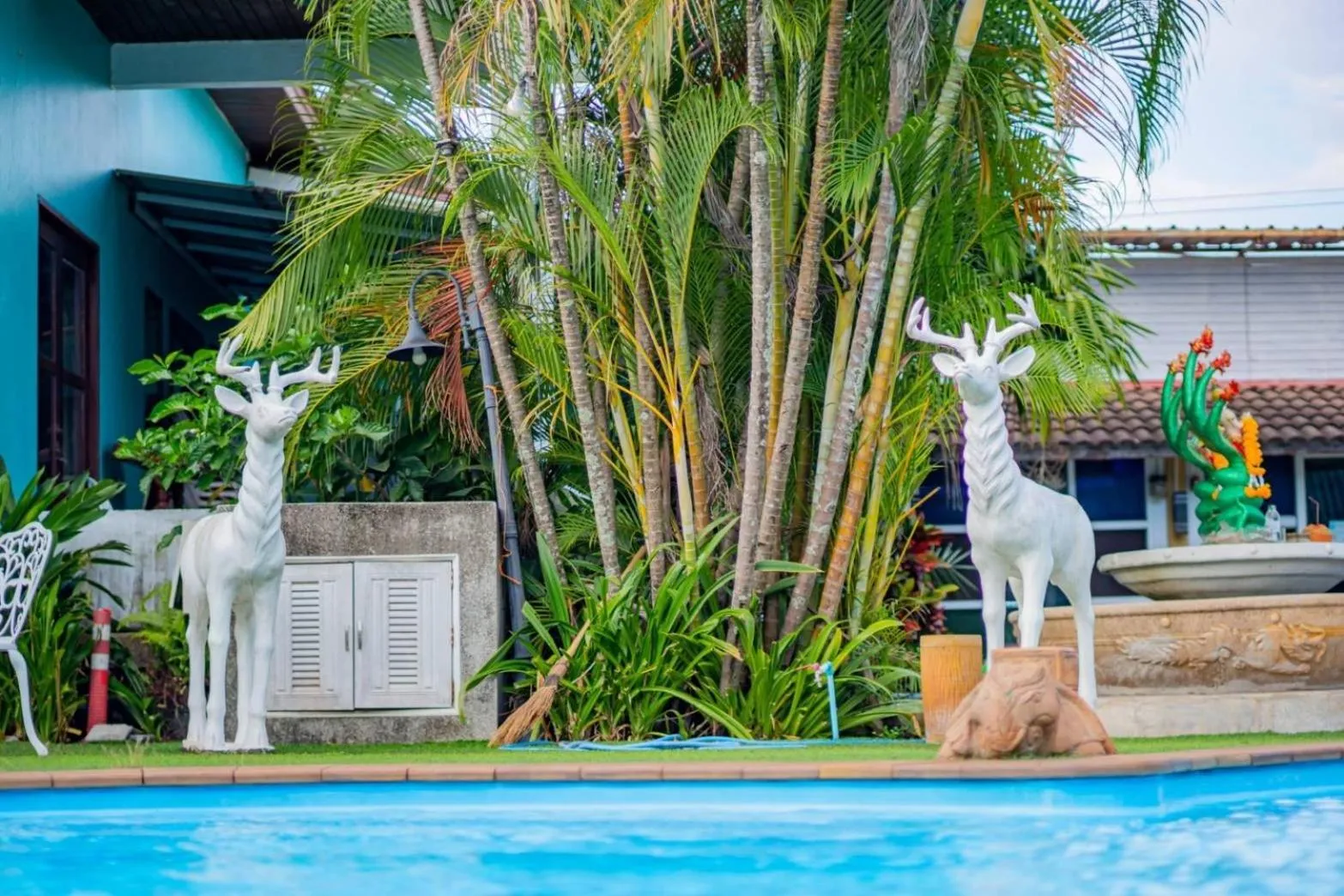 Garden in Kongkhamkoon Hotel