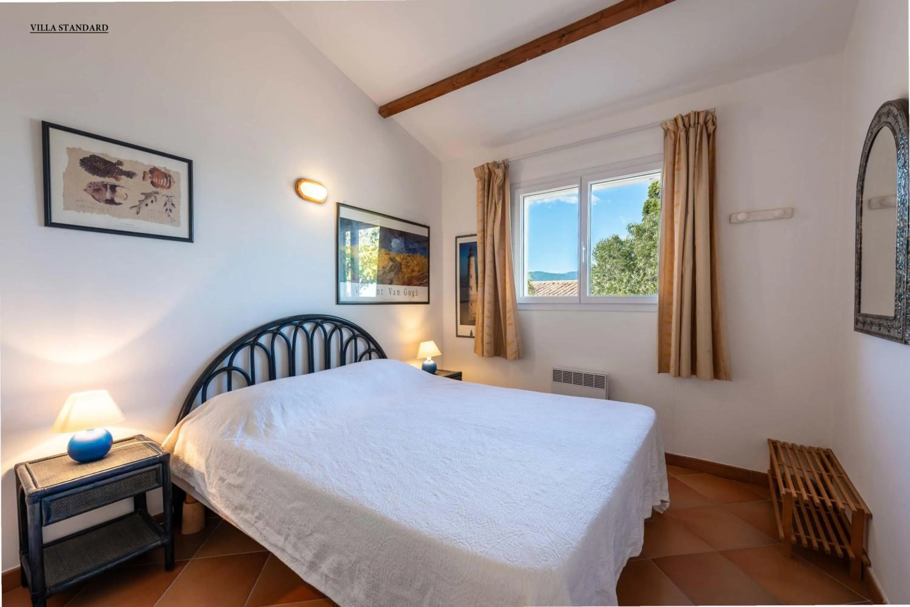 Bed in Les Hauts de Pavellone