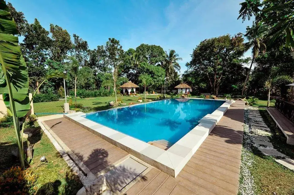 Swimming pool in The Zen Villas Resort Swimming pool in The Zen Villas Resort