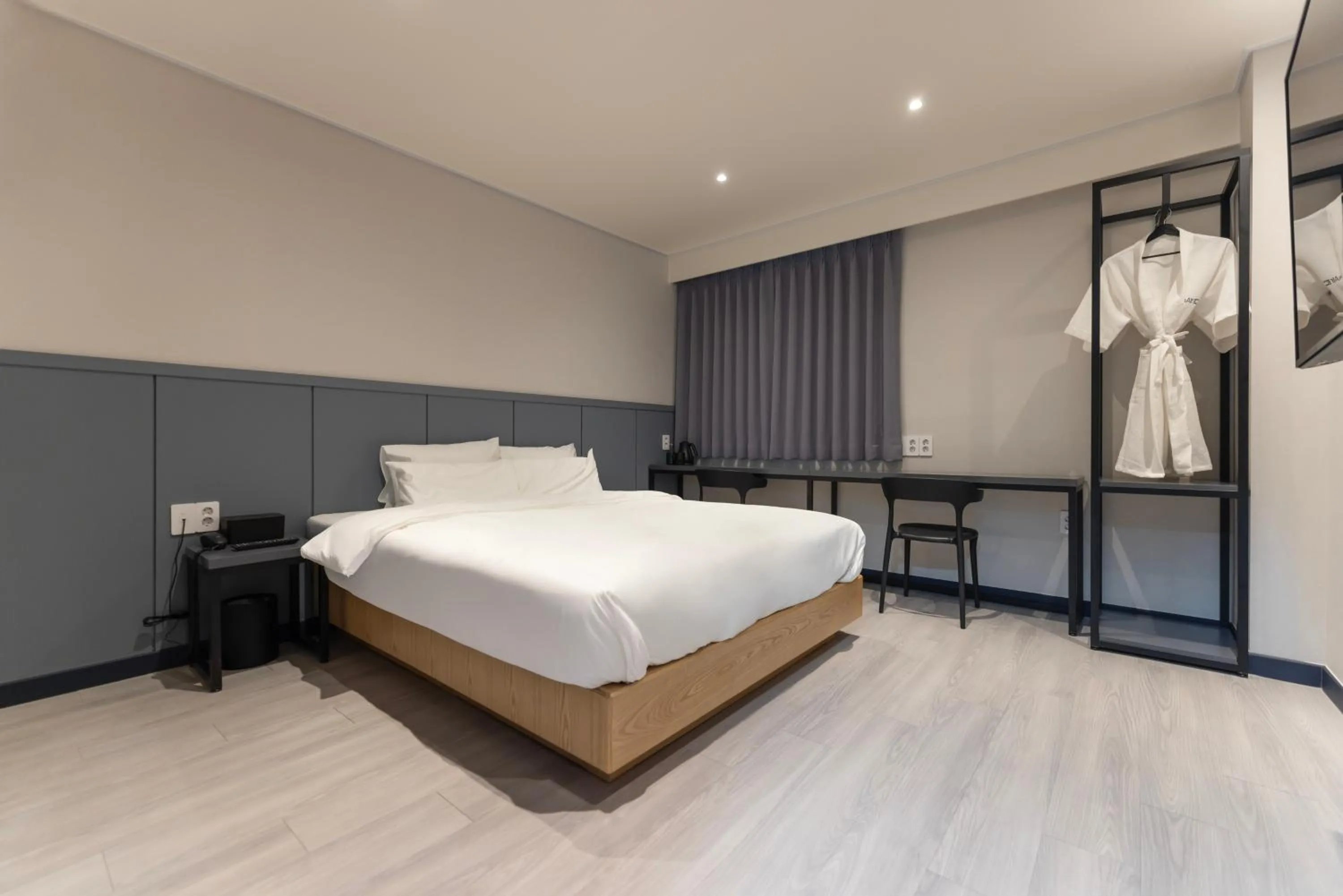 Bed in Aank Ryokan x Aank Air Cheongju