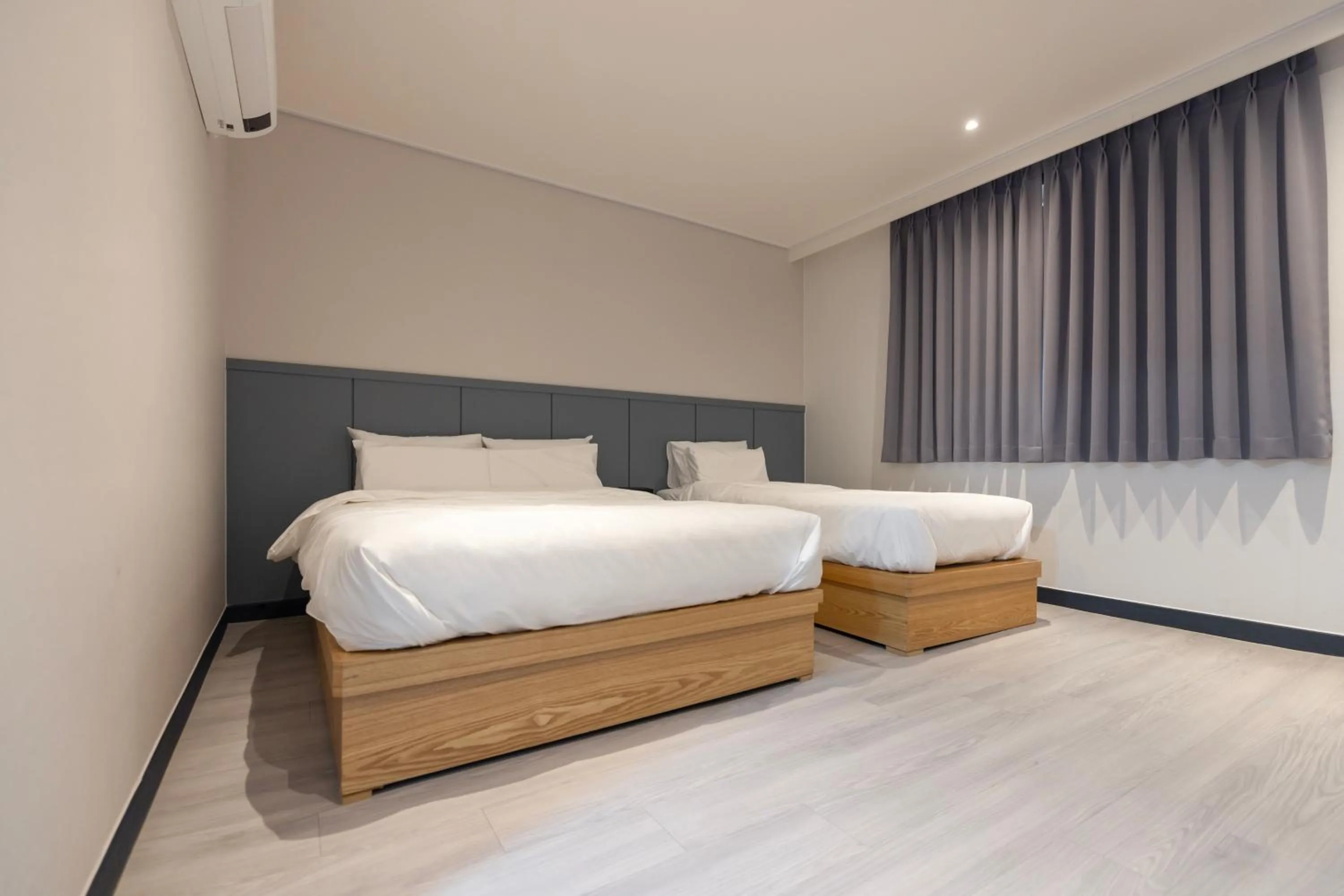 Bed in Aank Ryokan x Aank Air Cheongju