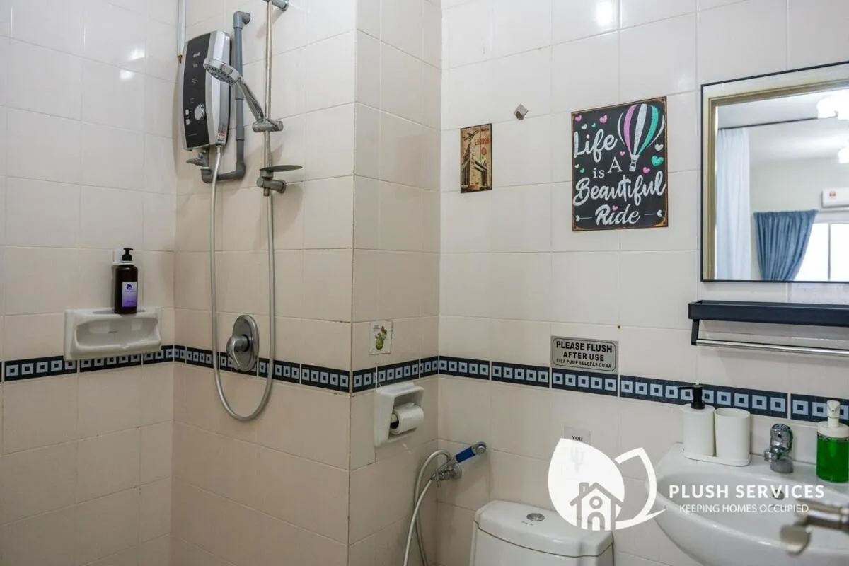 Bathroom in Windsor Tower Sri Hartamas by Plush