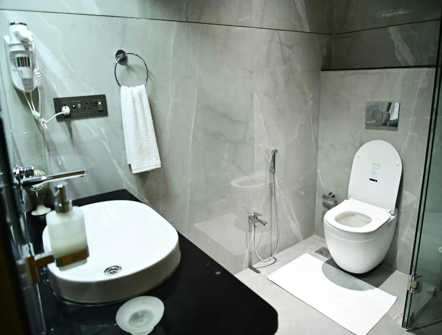 Toilet in Indore International Convention Center