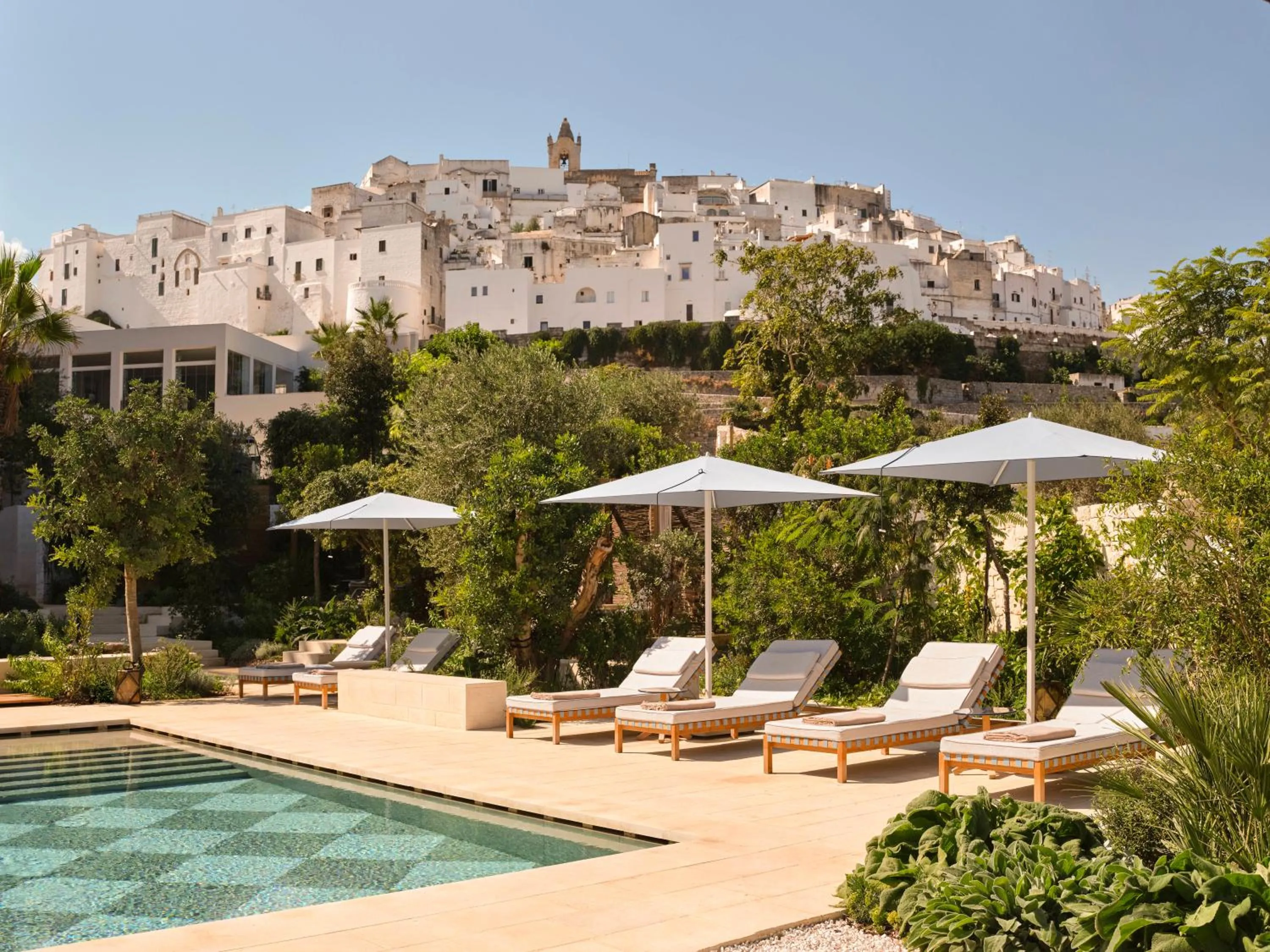 Swimming pool in VISTA Ostuni