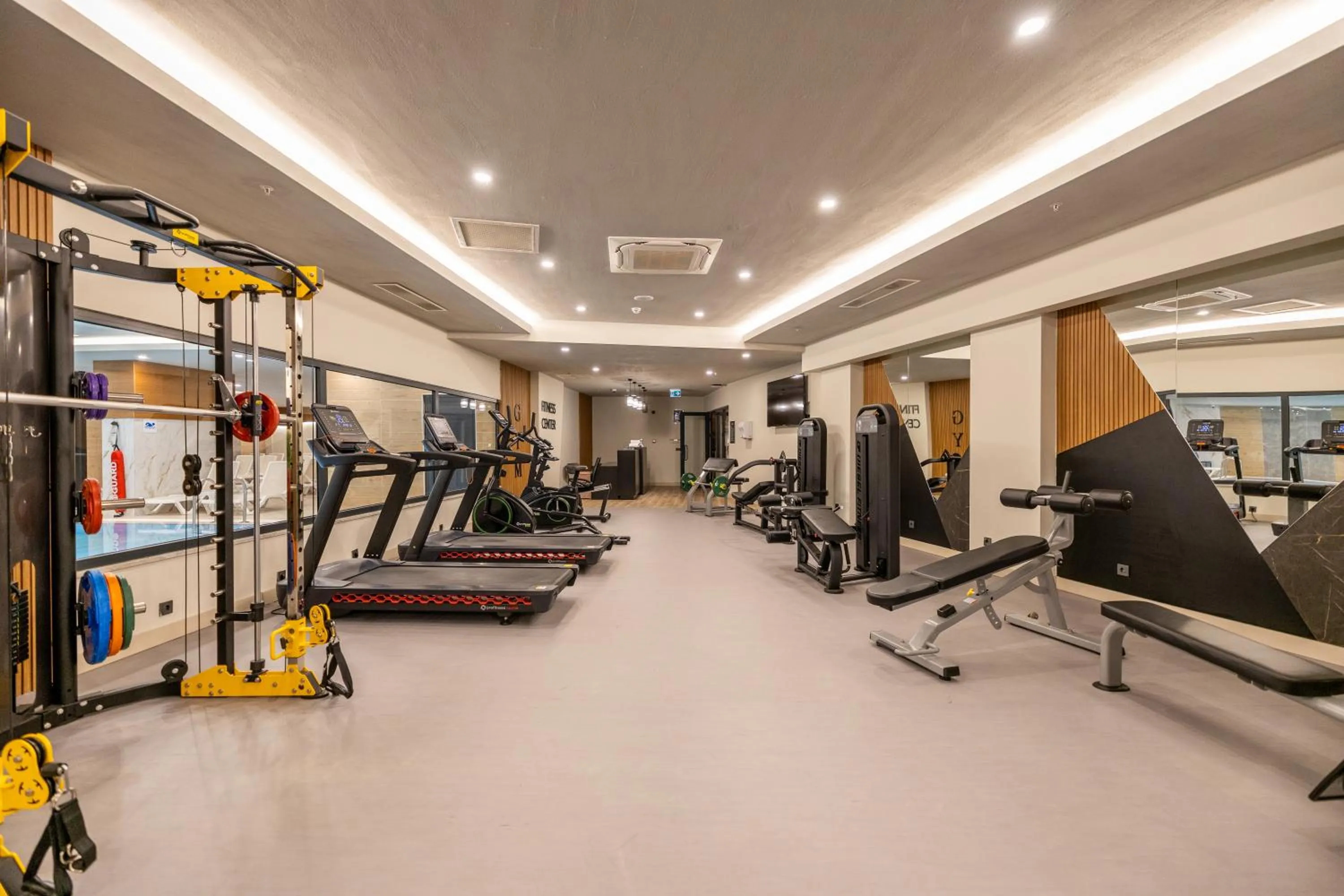 Side Moon Palace Hotel