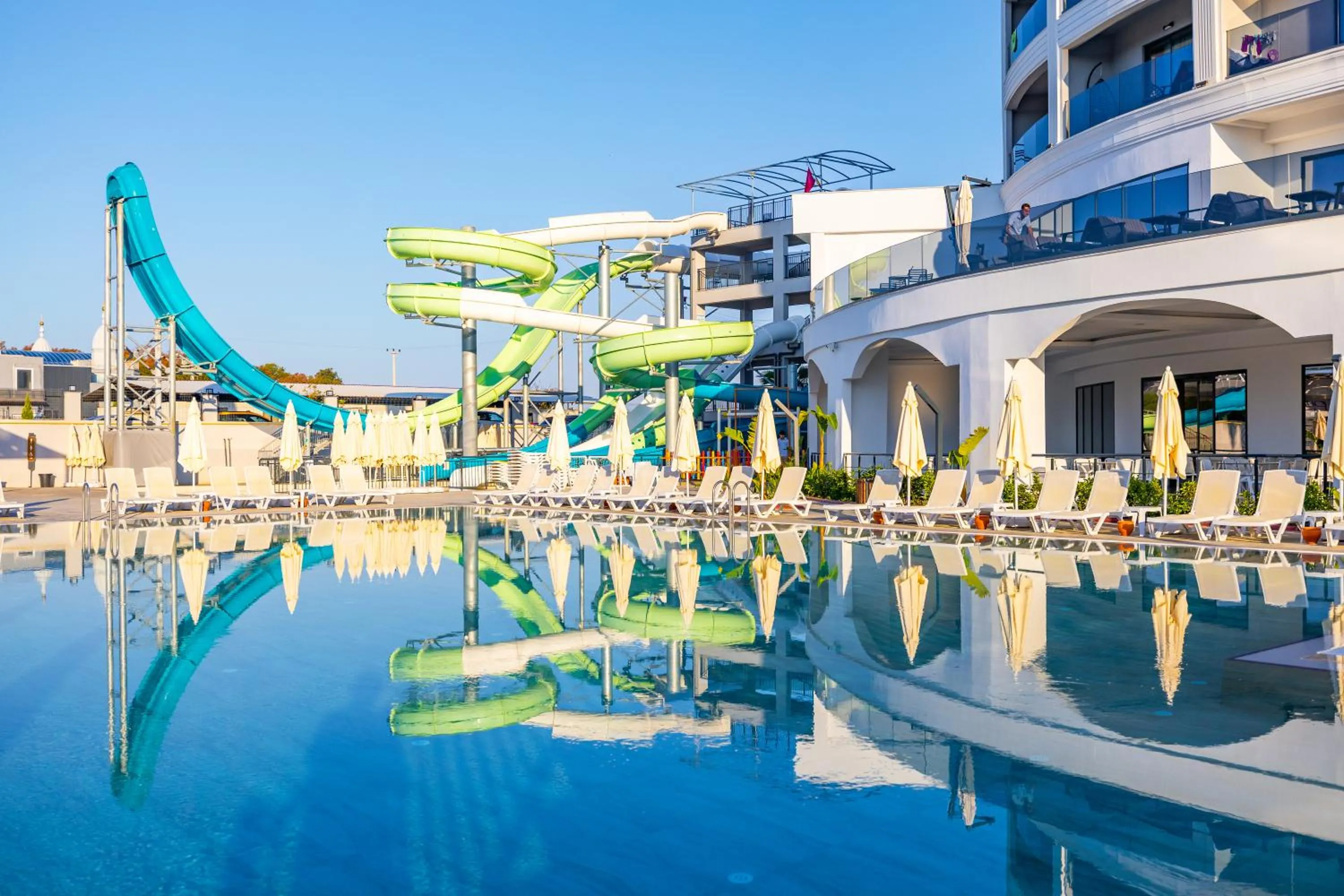 Side Moon Palace Hotel