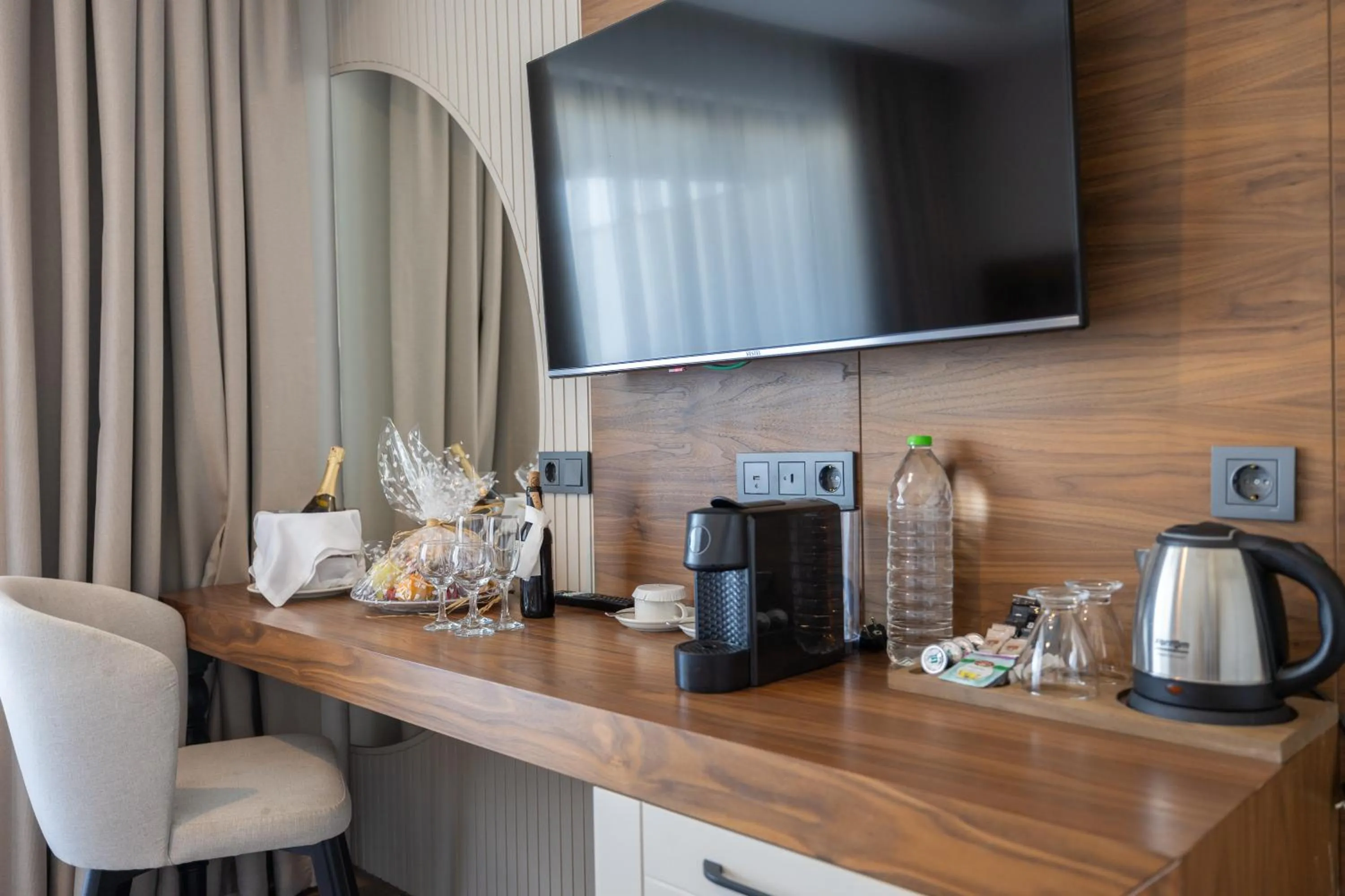 Side Moon Palace Hotel