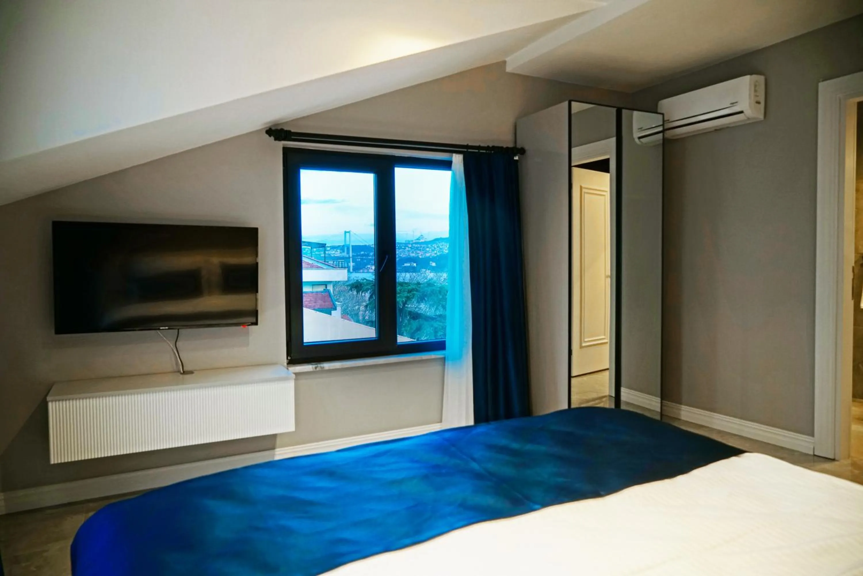 Bed in Elite World Homes Istanbul Bosphorus