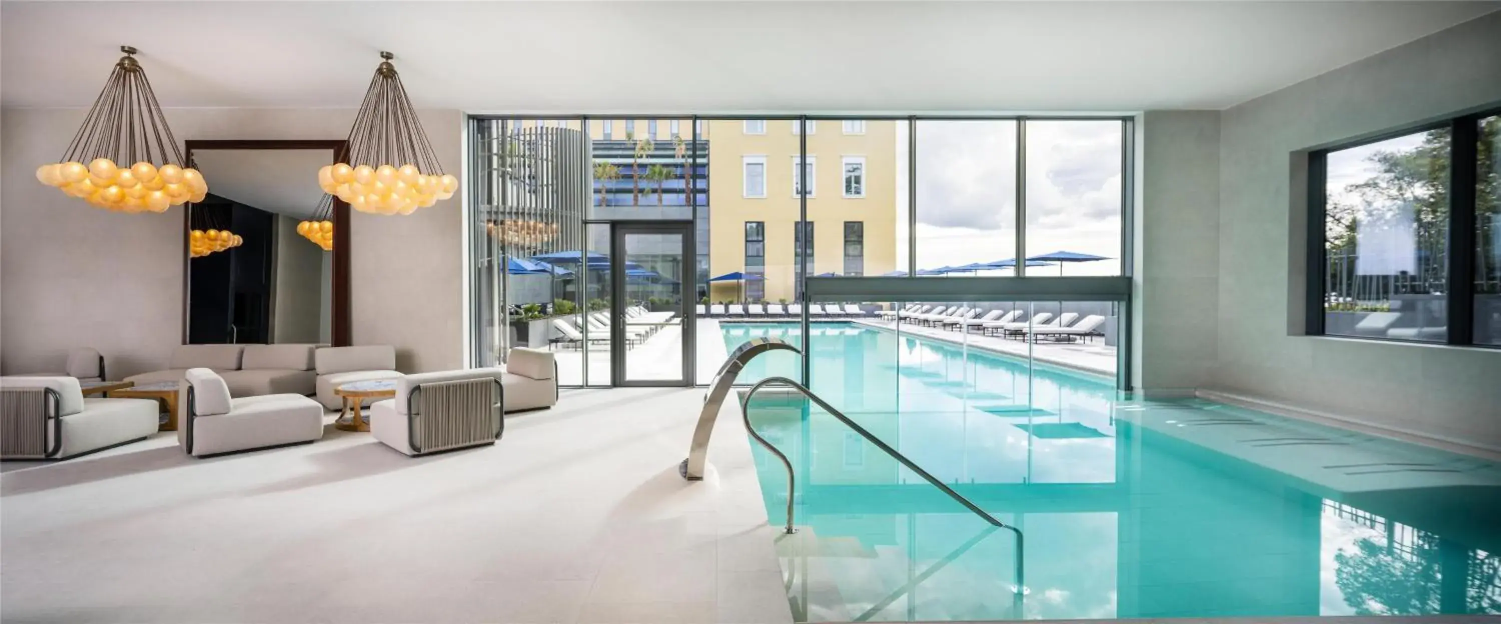 Swimming pool in Hyatt Regency Zadar Swimming pool in Hyatt Regency Zadar