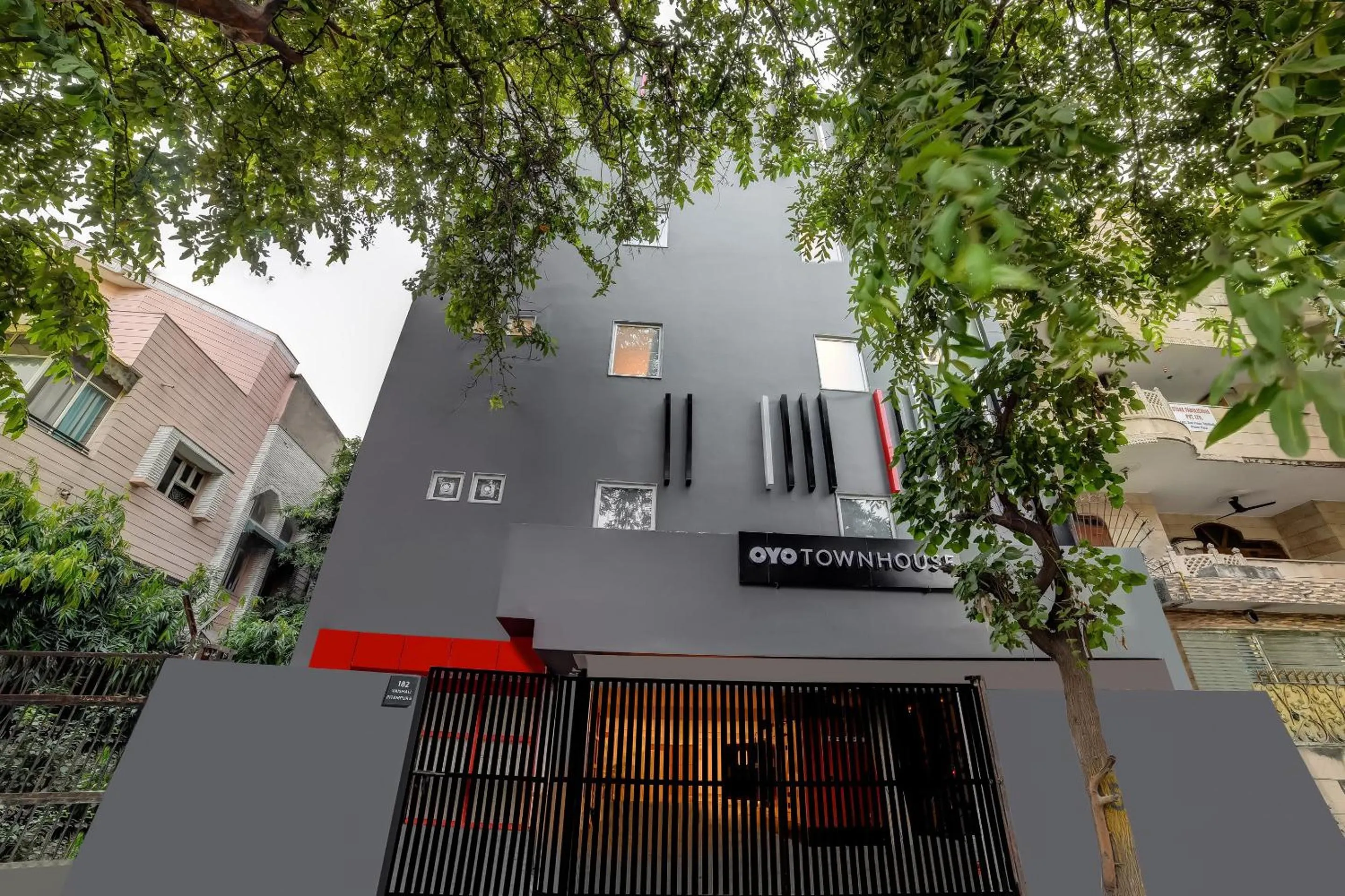 Property building in Collection O Near Kohat Enclave Metro Station