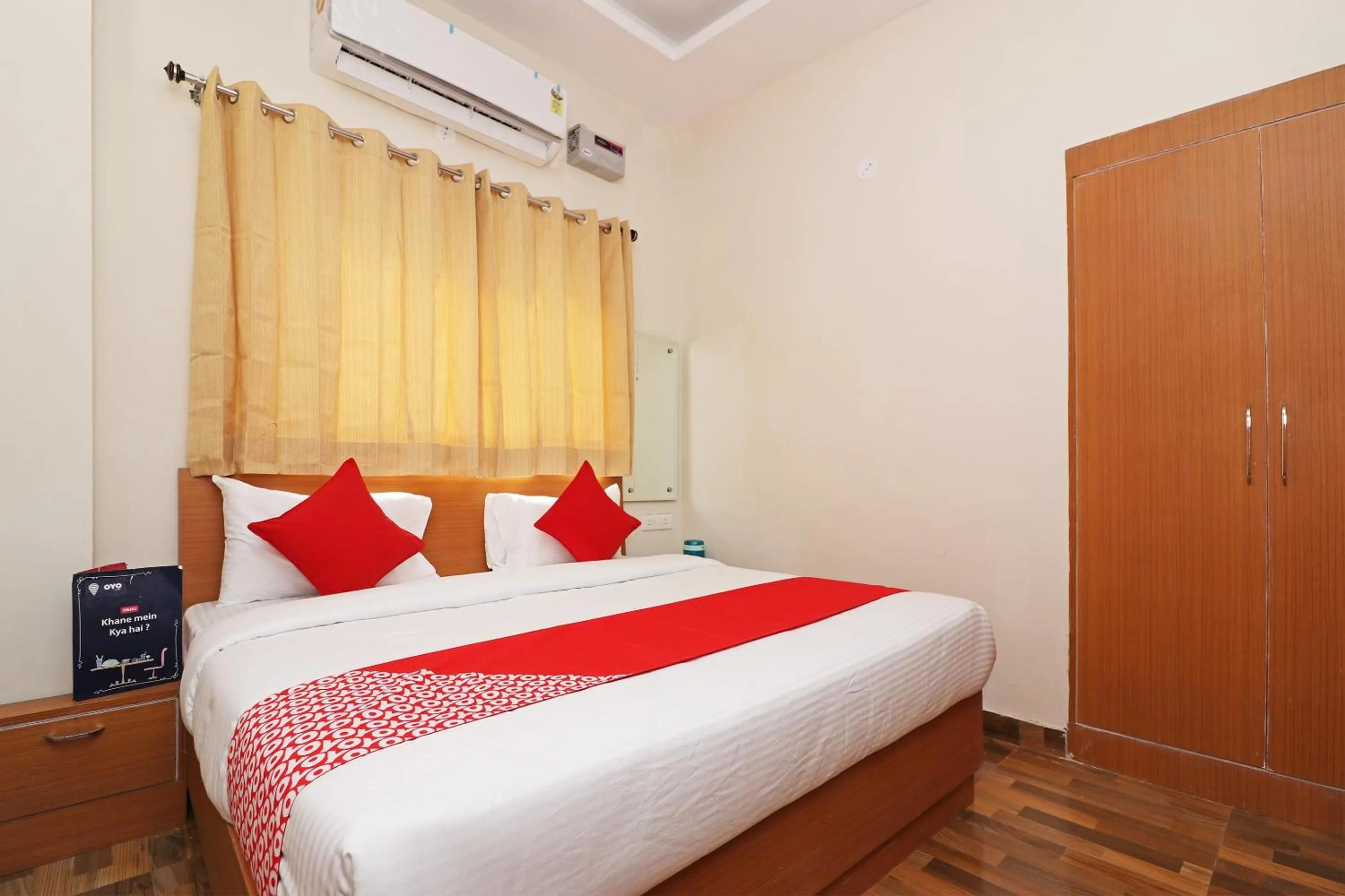 Bedroom, Bed in Hotel O Green Comfort