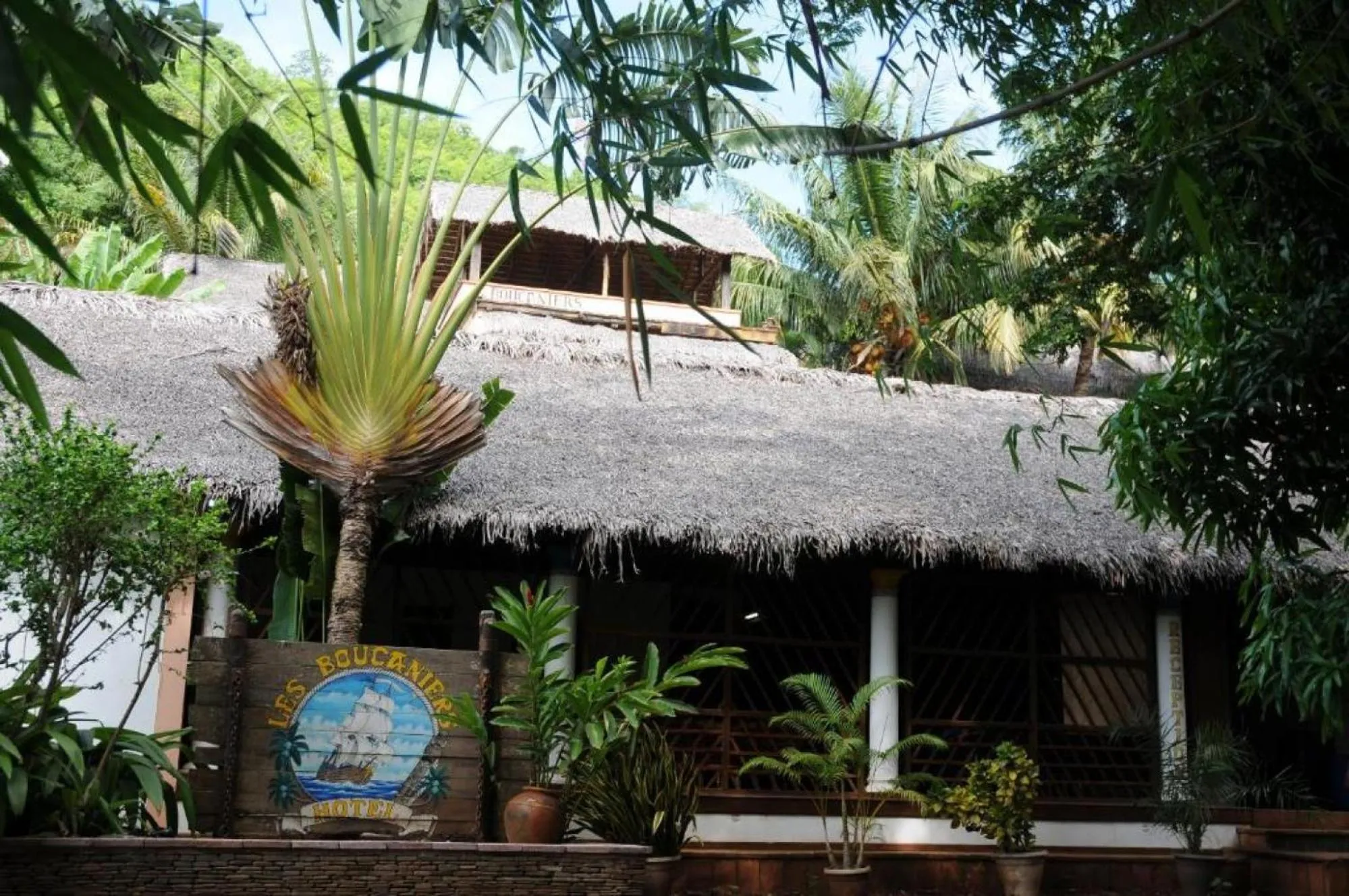 Property building in Hotel Les Boucaniers