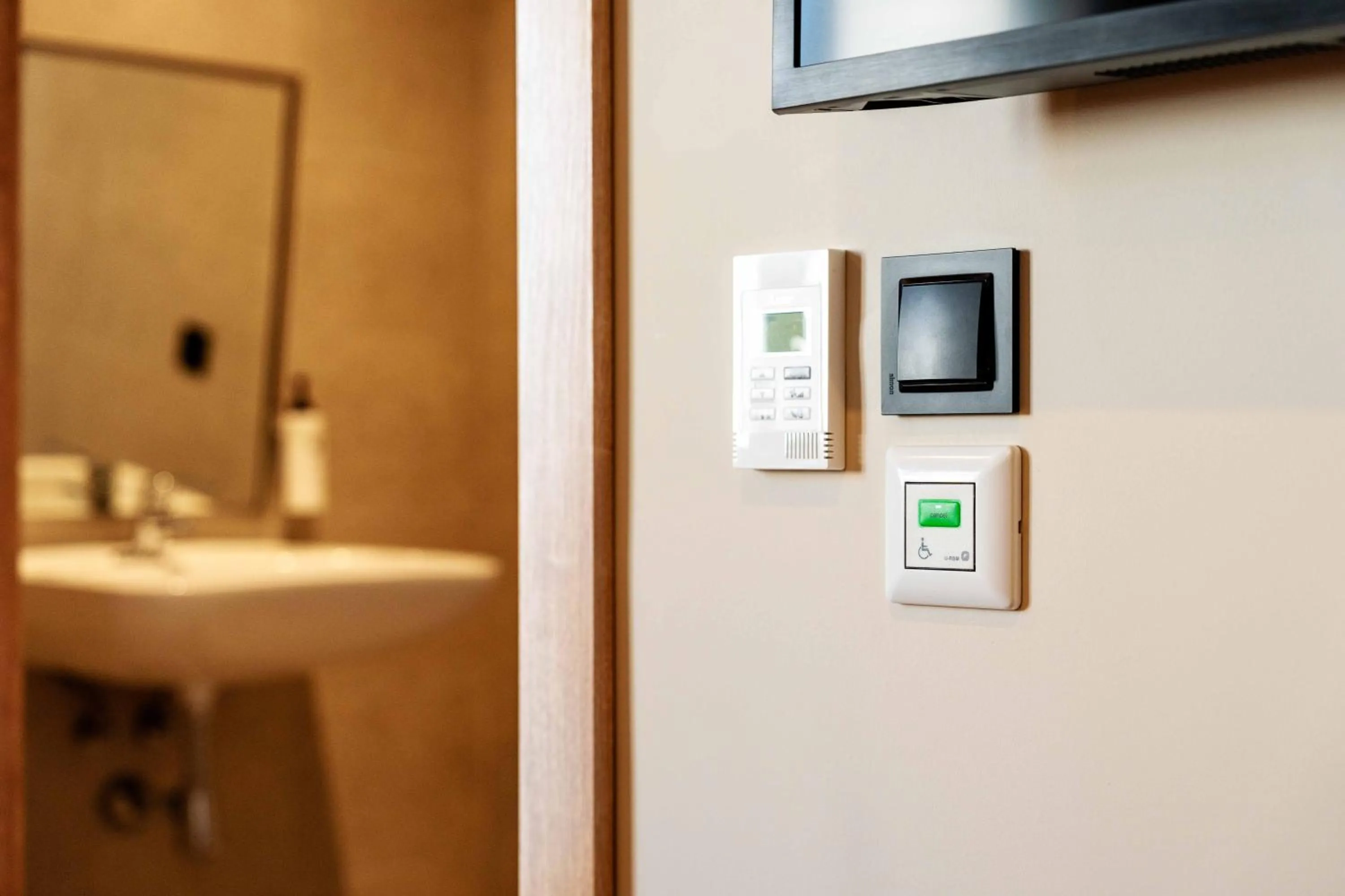 Bedroom in easyHotel Madrid Alcala