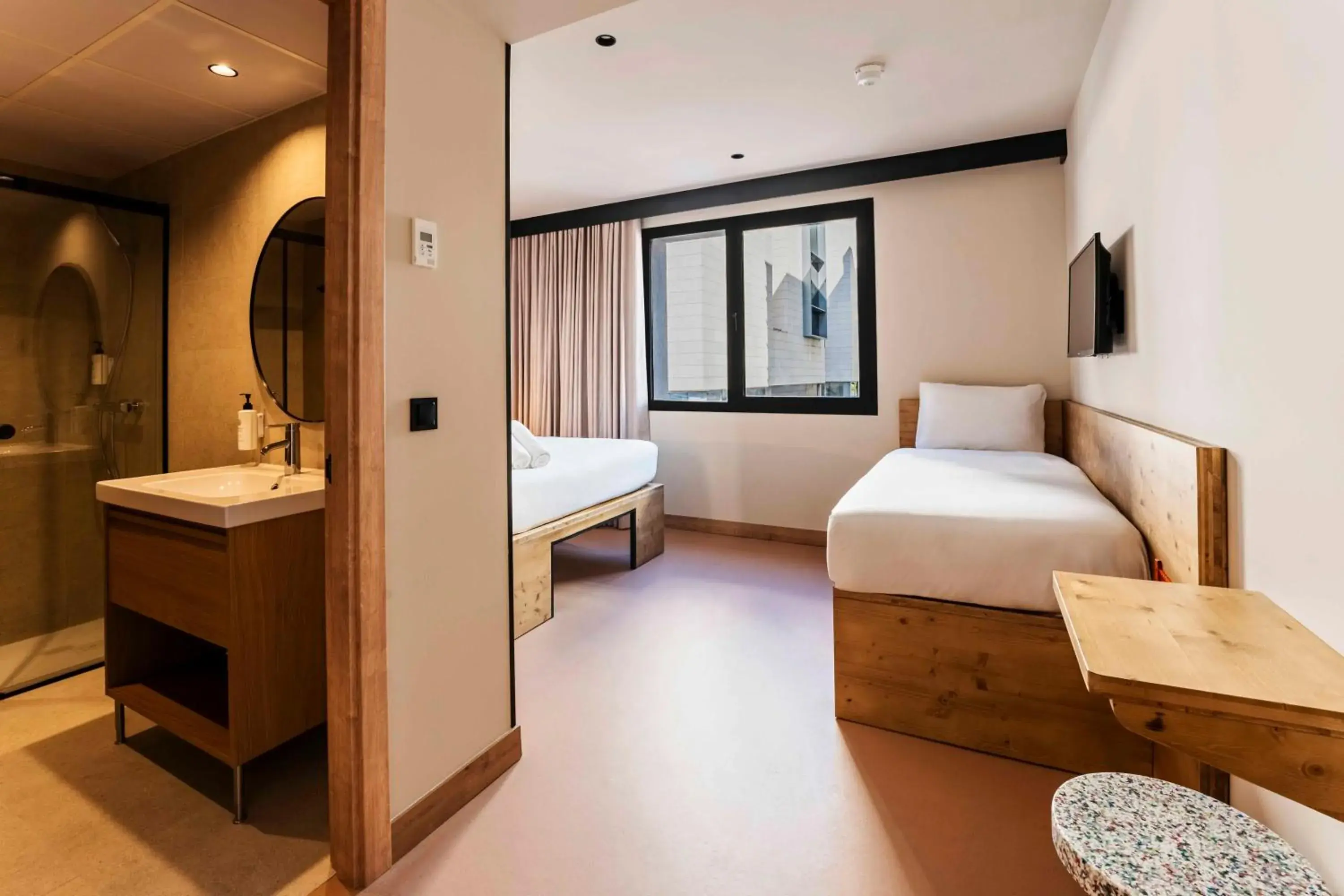 Bedroom, Bed in easyHotel Madrid Alcala Bedroom, Bed in easyHotel Madrid Alcala