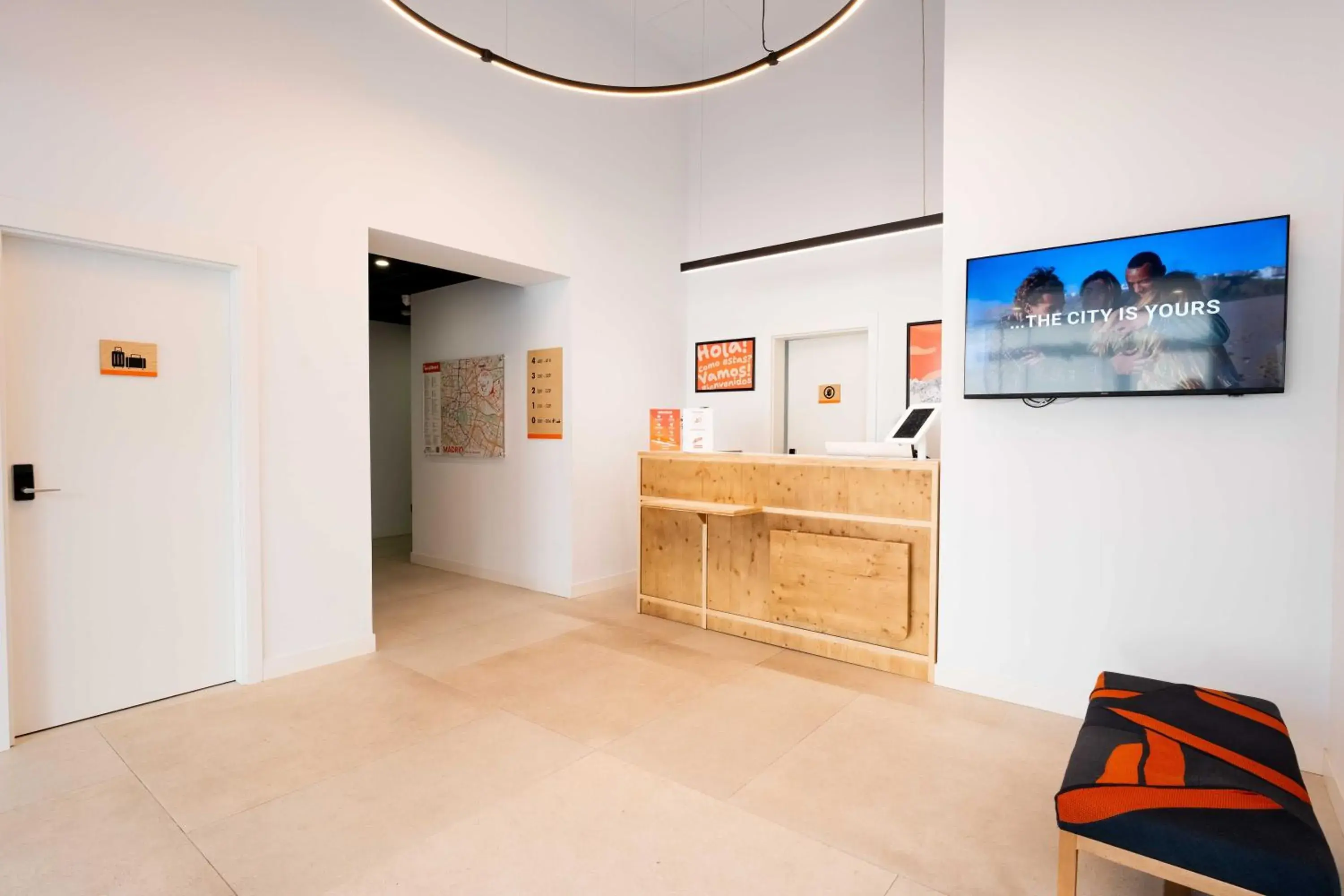 Lobby or reception in easyHotel Madrid Alcala Lobby or reception in easyHotel Madrid Alcala