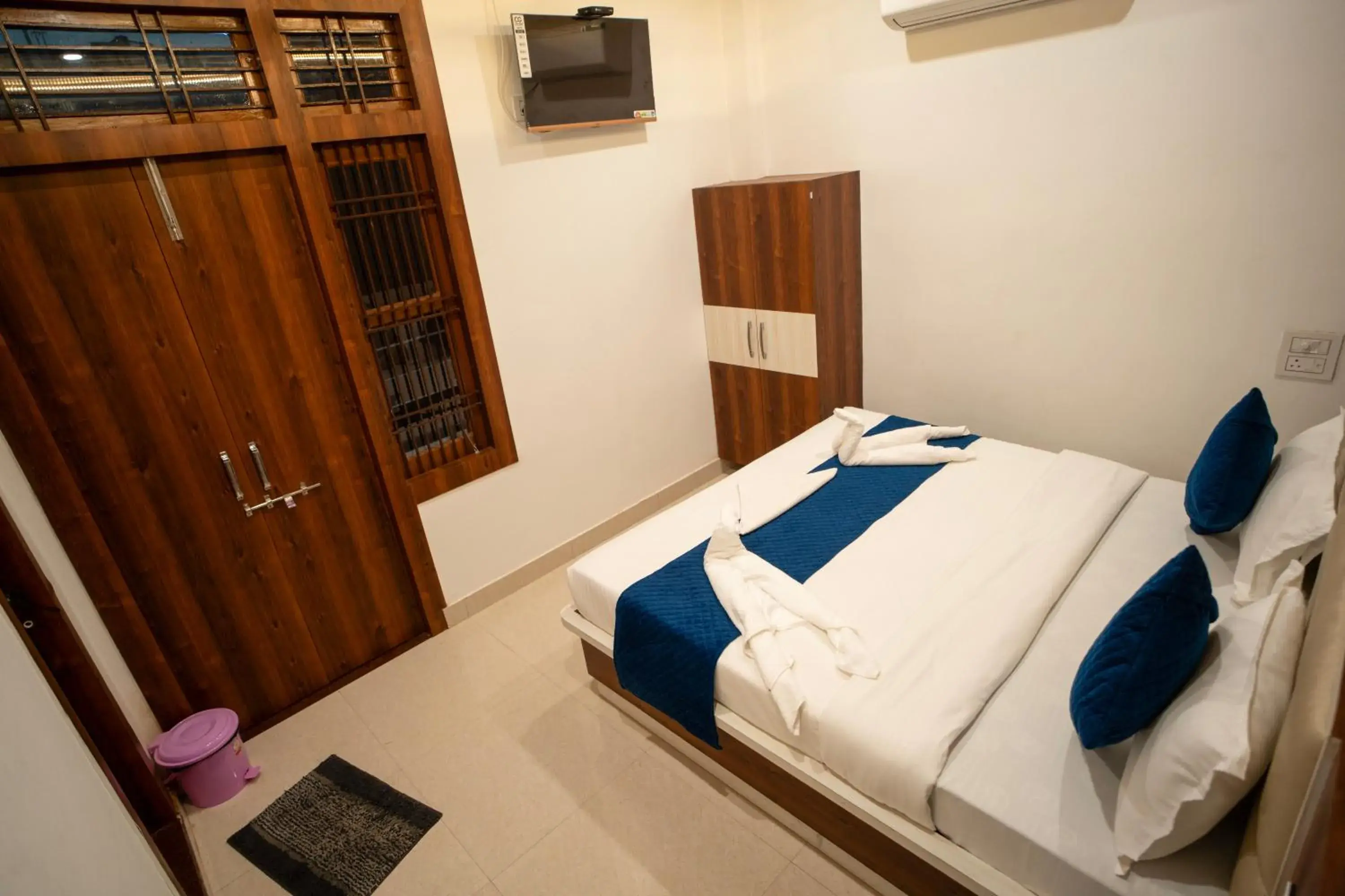 Bed in The Pleasure Stay Bed in The Pleasure Stay