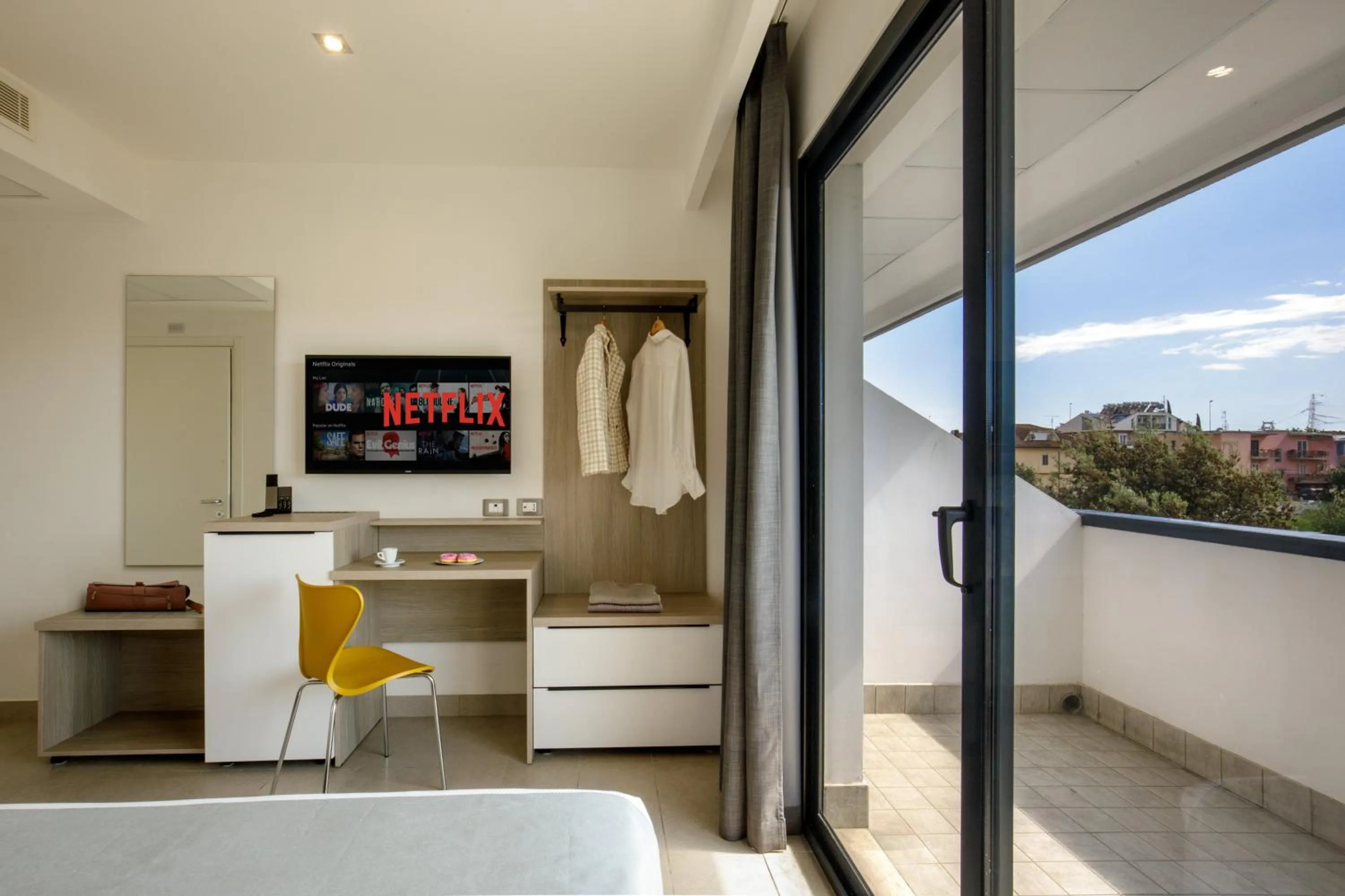 Bedroom in Simon Hotel Aprilia