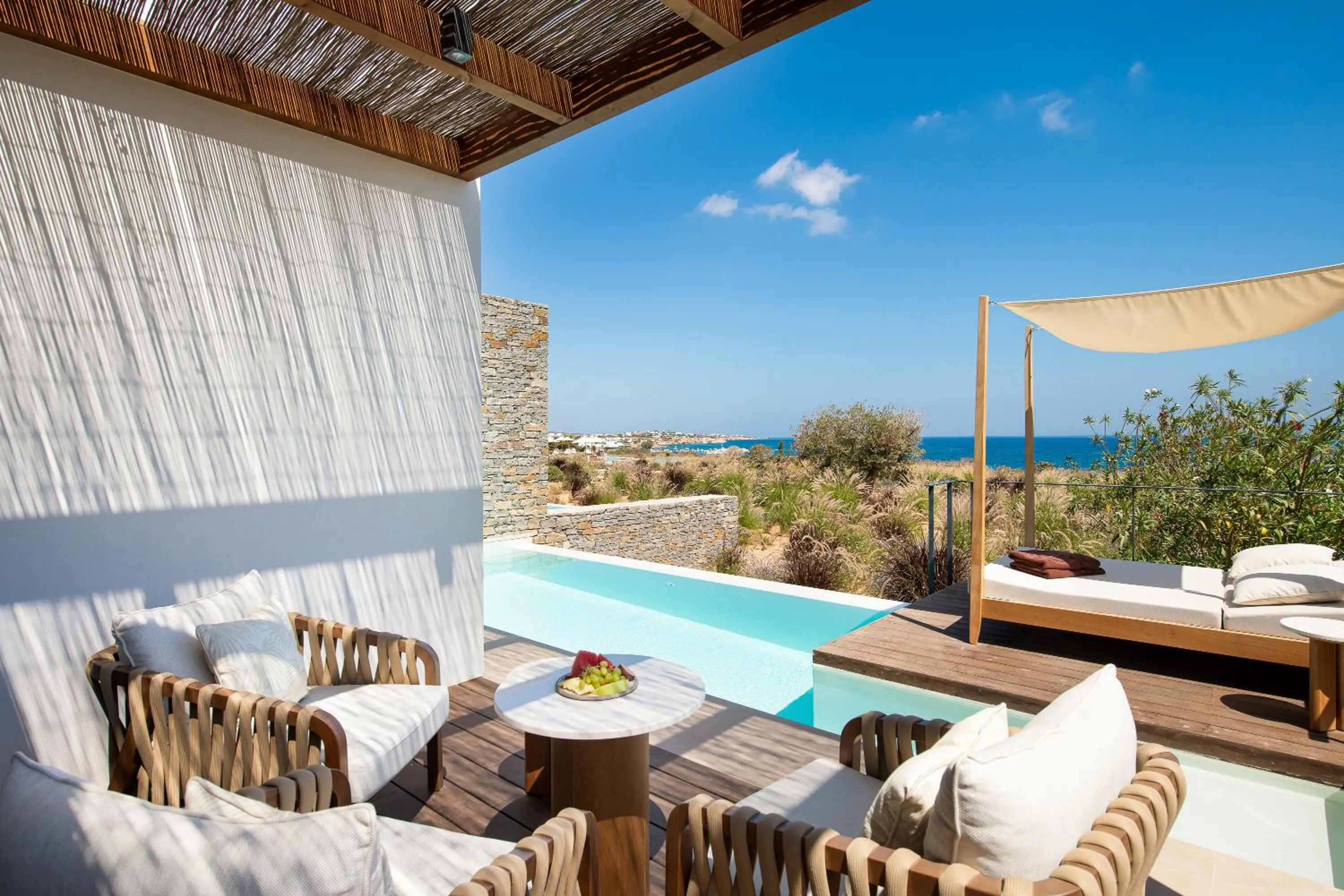 Patio in Vione Paros