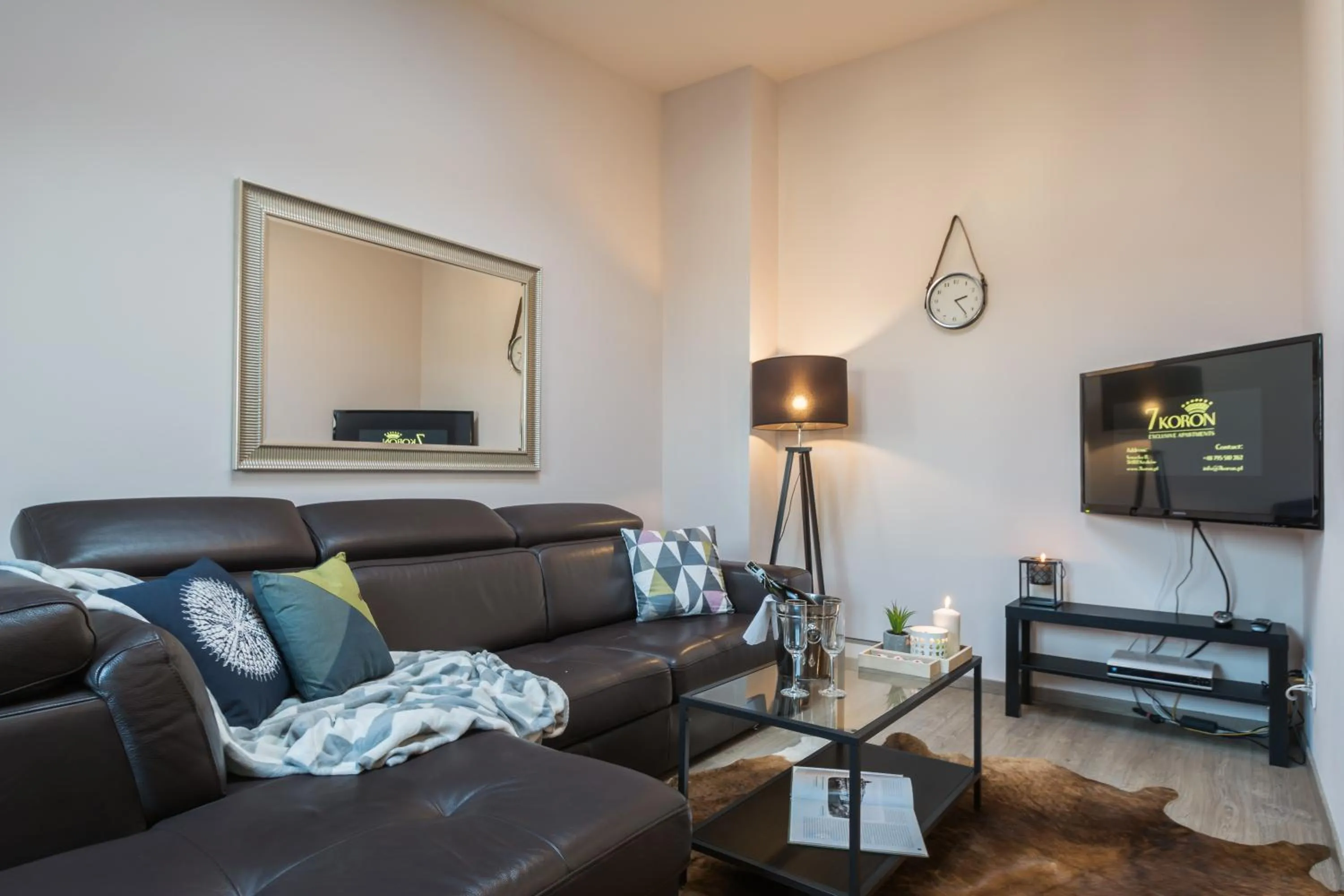 Communal lounge/ TV room in 7 Koron - Exclusive Apartments