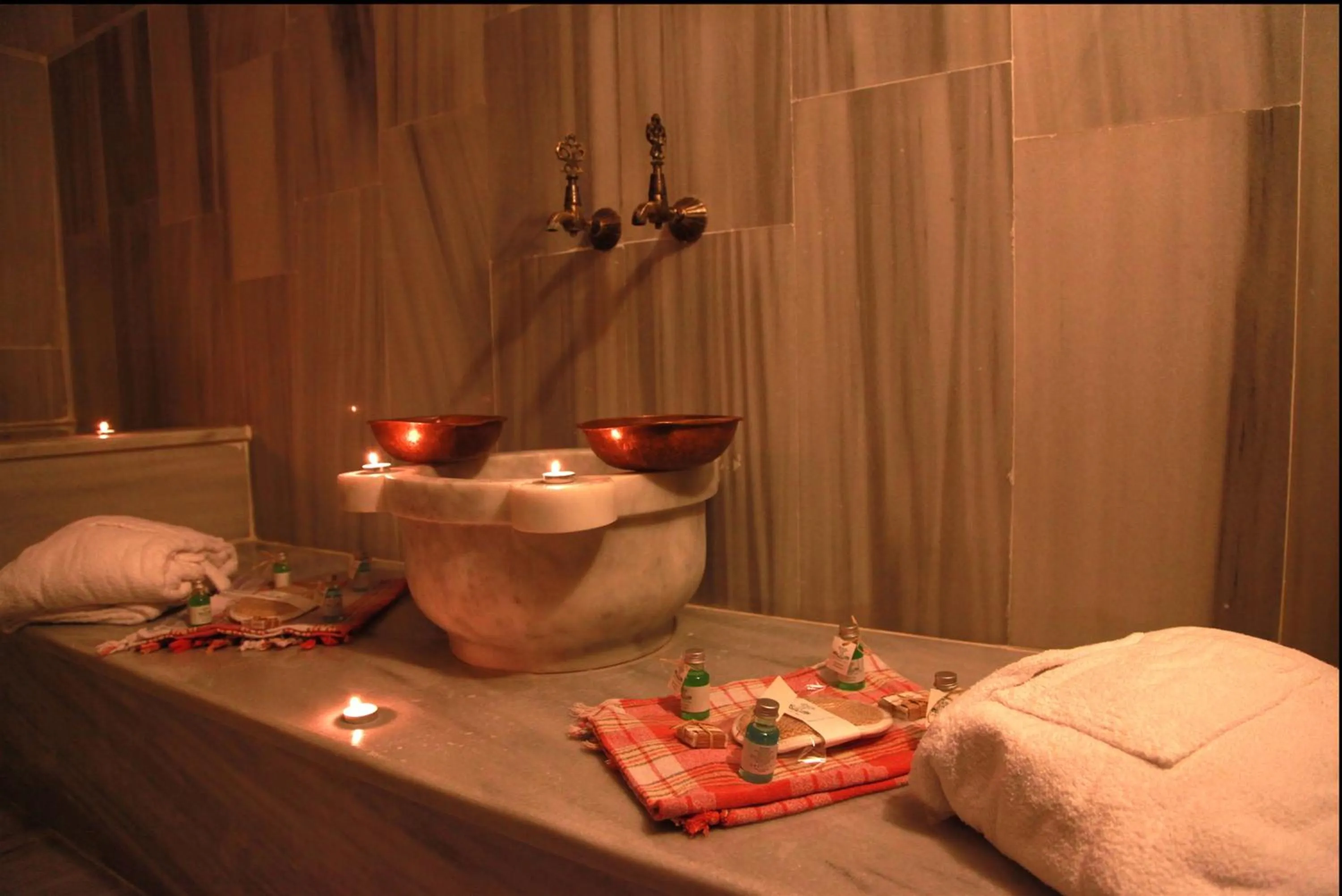 Hot Spring Bath in Kadi Konagi Thermal Hotel