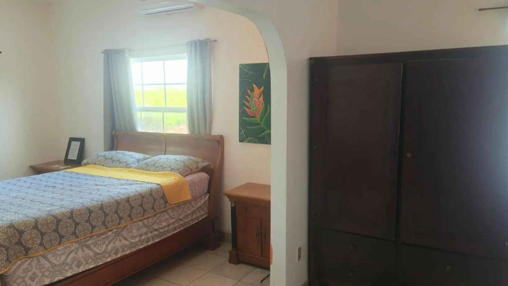 Bed in Bamboleo Inn