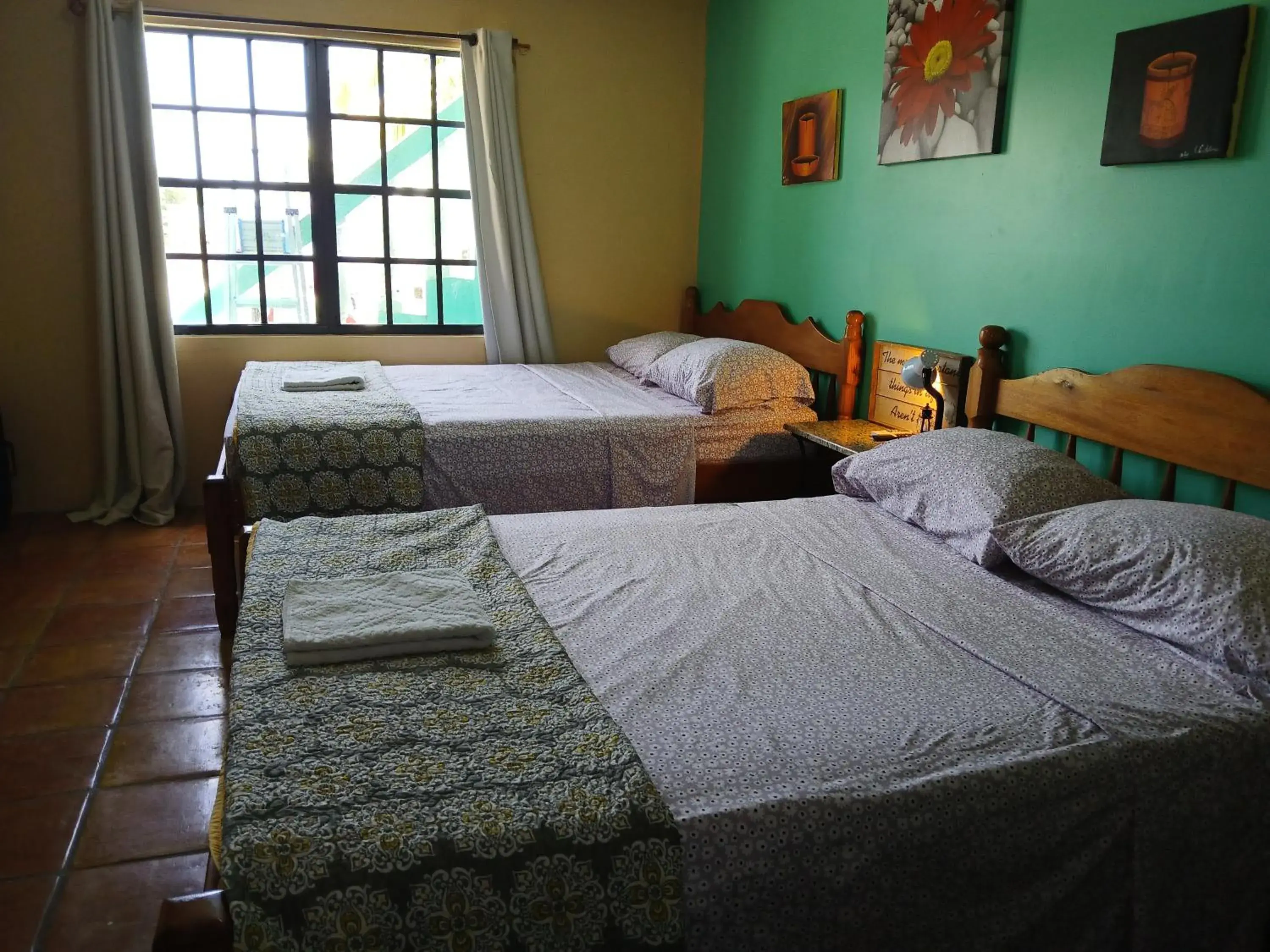 Double Room with Private Bathroom - single occupancy in Bamboleo Inn Double Room with Private Bathroom - single occupancy in Bamboleo Inn