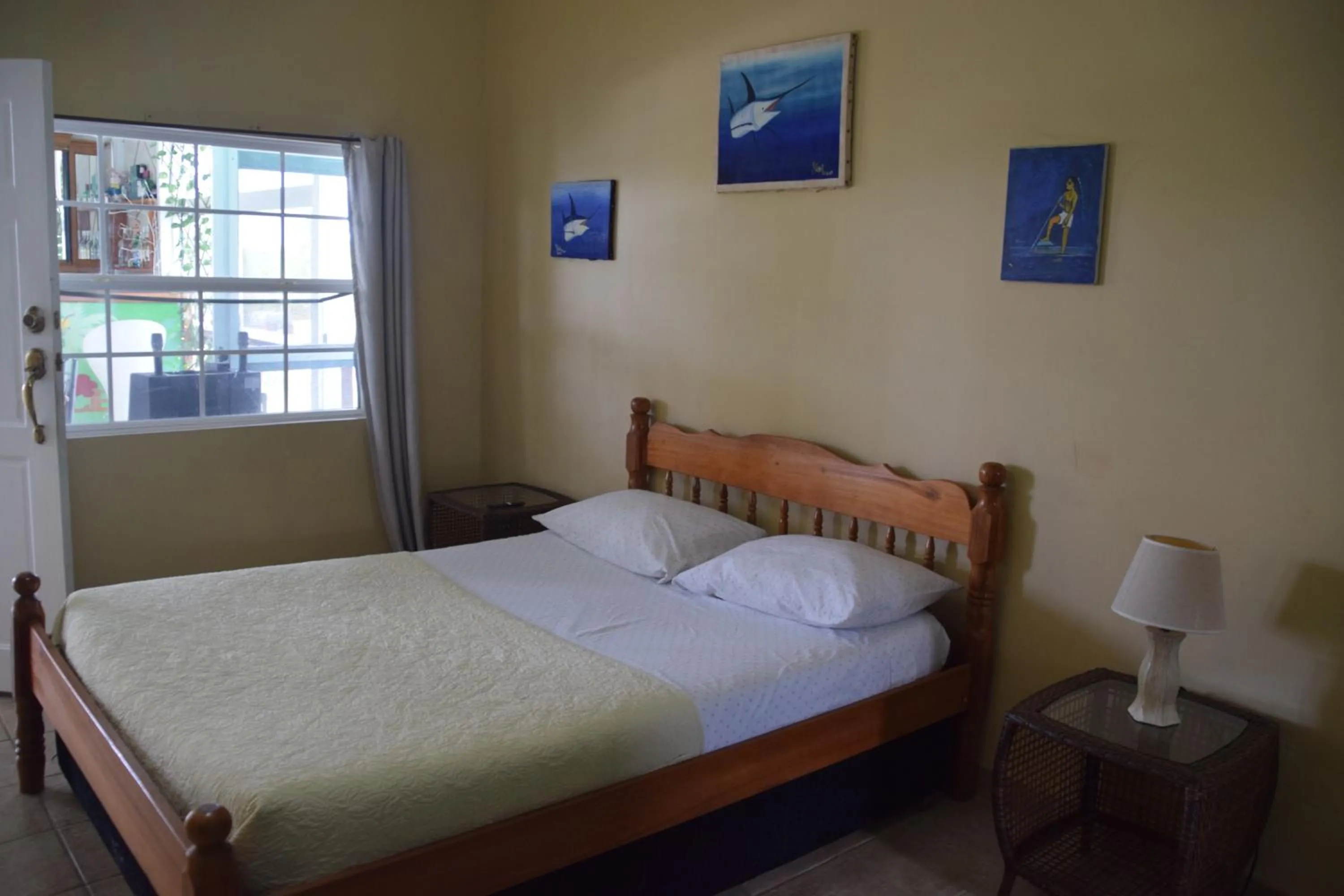 Bed in Bamboleo Inn