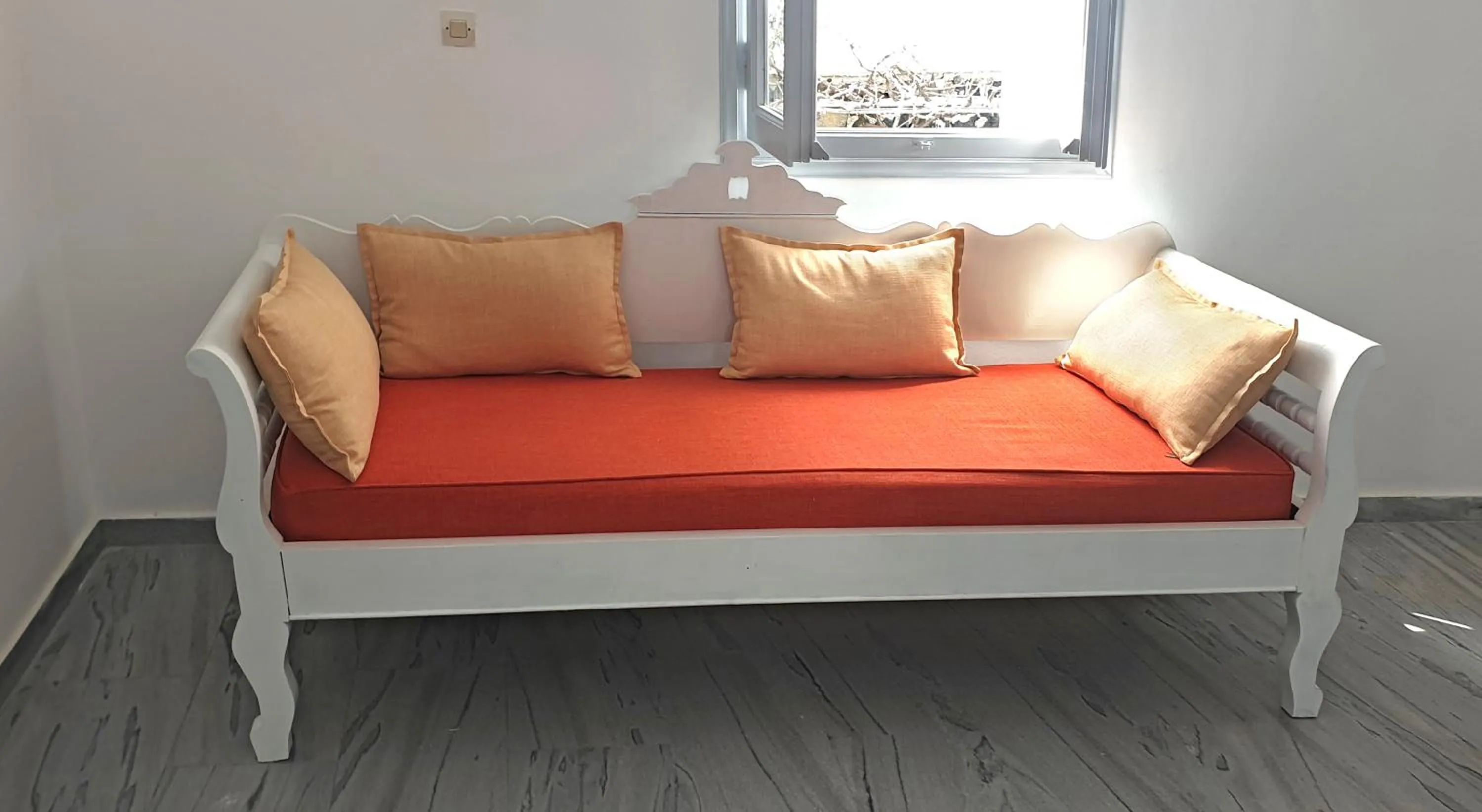 Living room in Phaos Santorini Suites