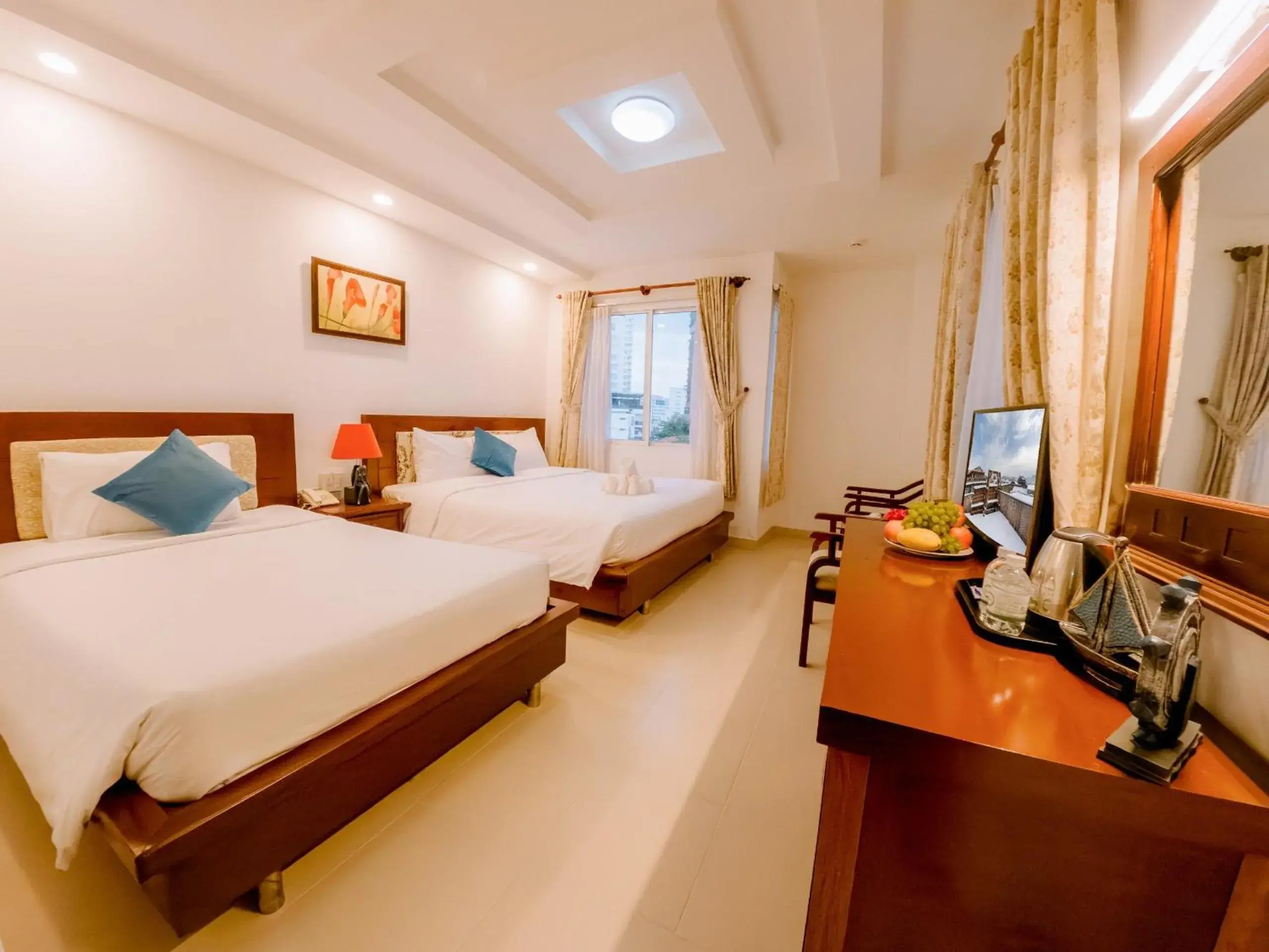 Deluxe Twin Room in Lanxy Hotel Nha Trang Deluxe Twin Room in Lanxy Hotel Nha Trang