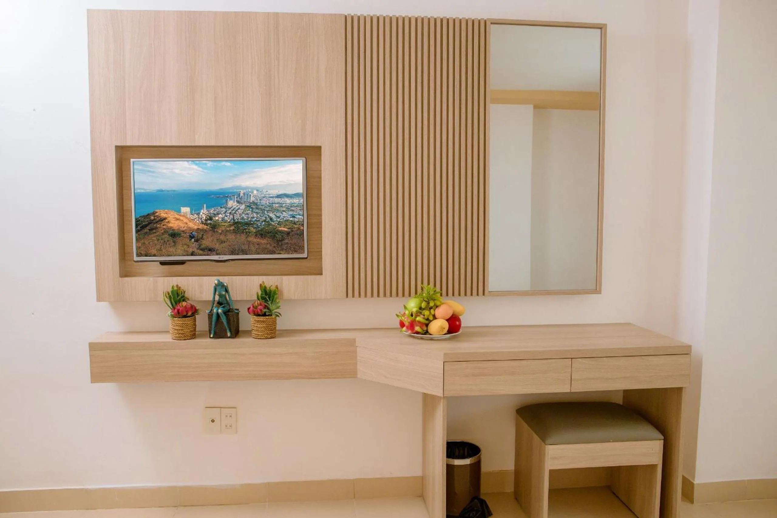 Entertainment in Lanxy Hotel Nha Trang