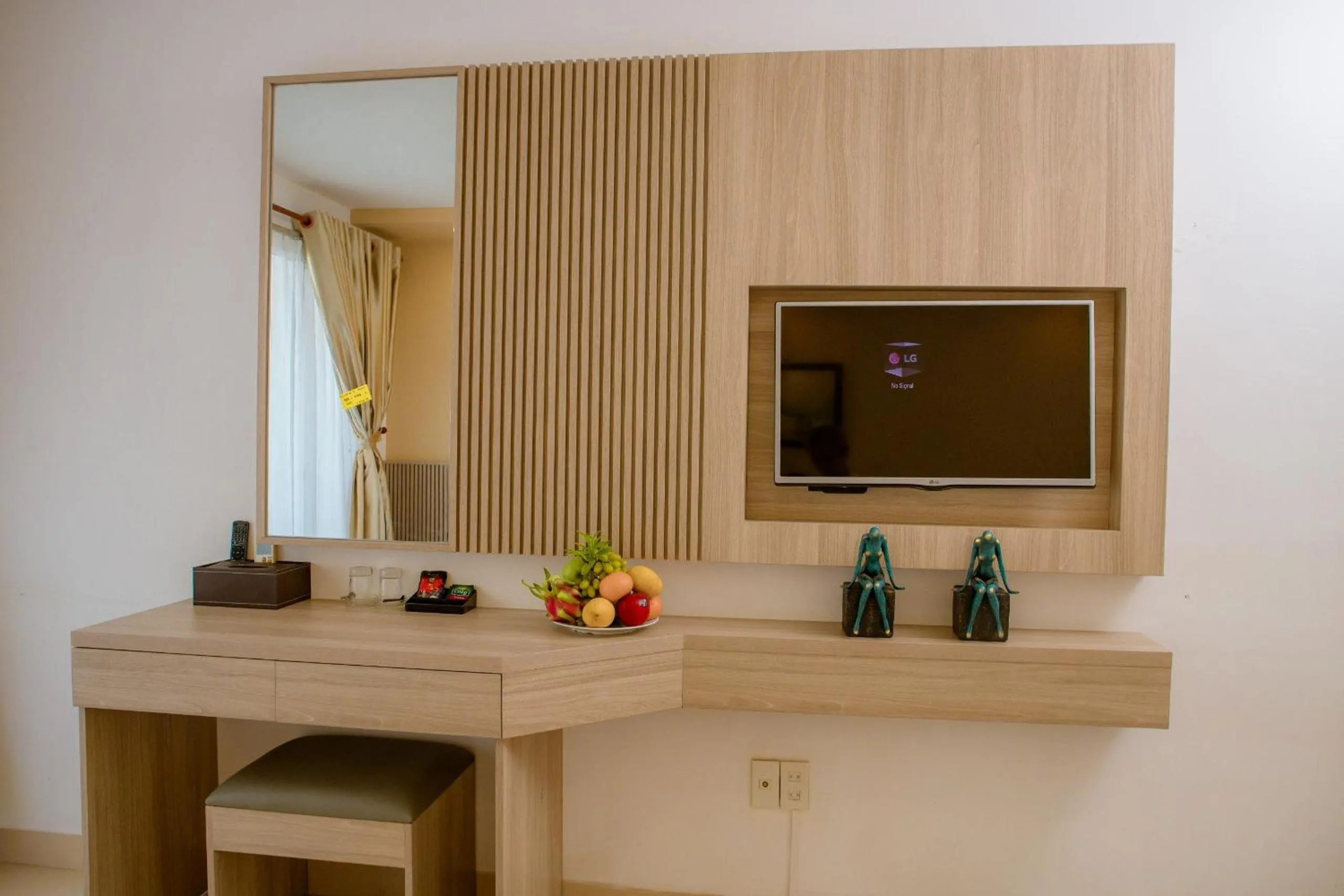 TV and multimedia in Lanxy Hotel Nha Trang
