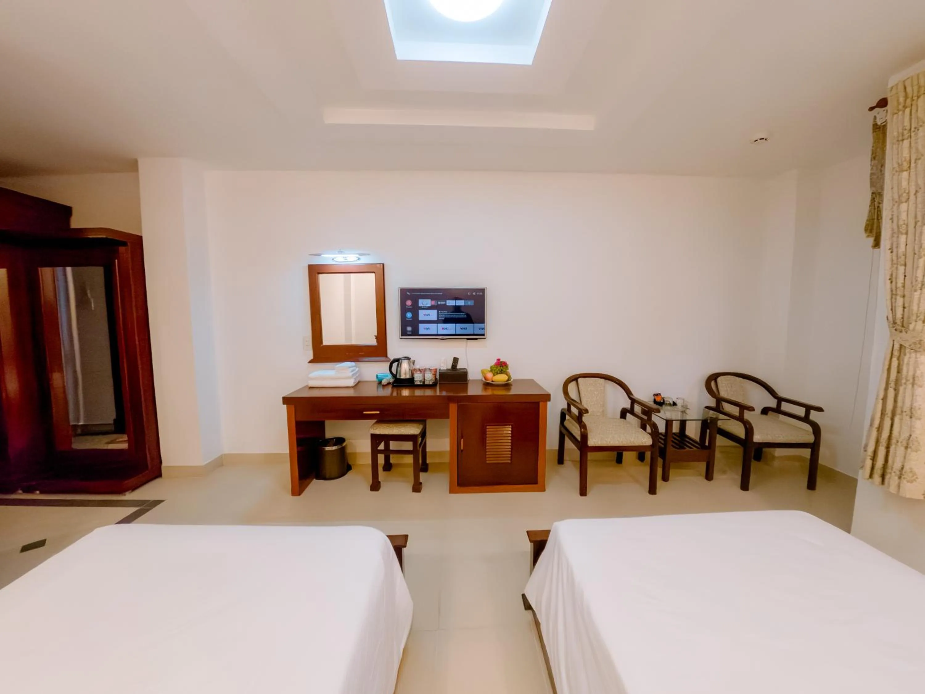 Bedroom, Bed in Lanxy Hotel Nha Trang