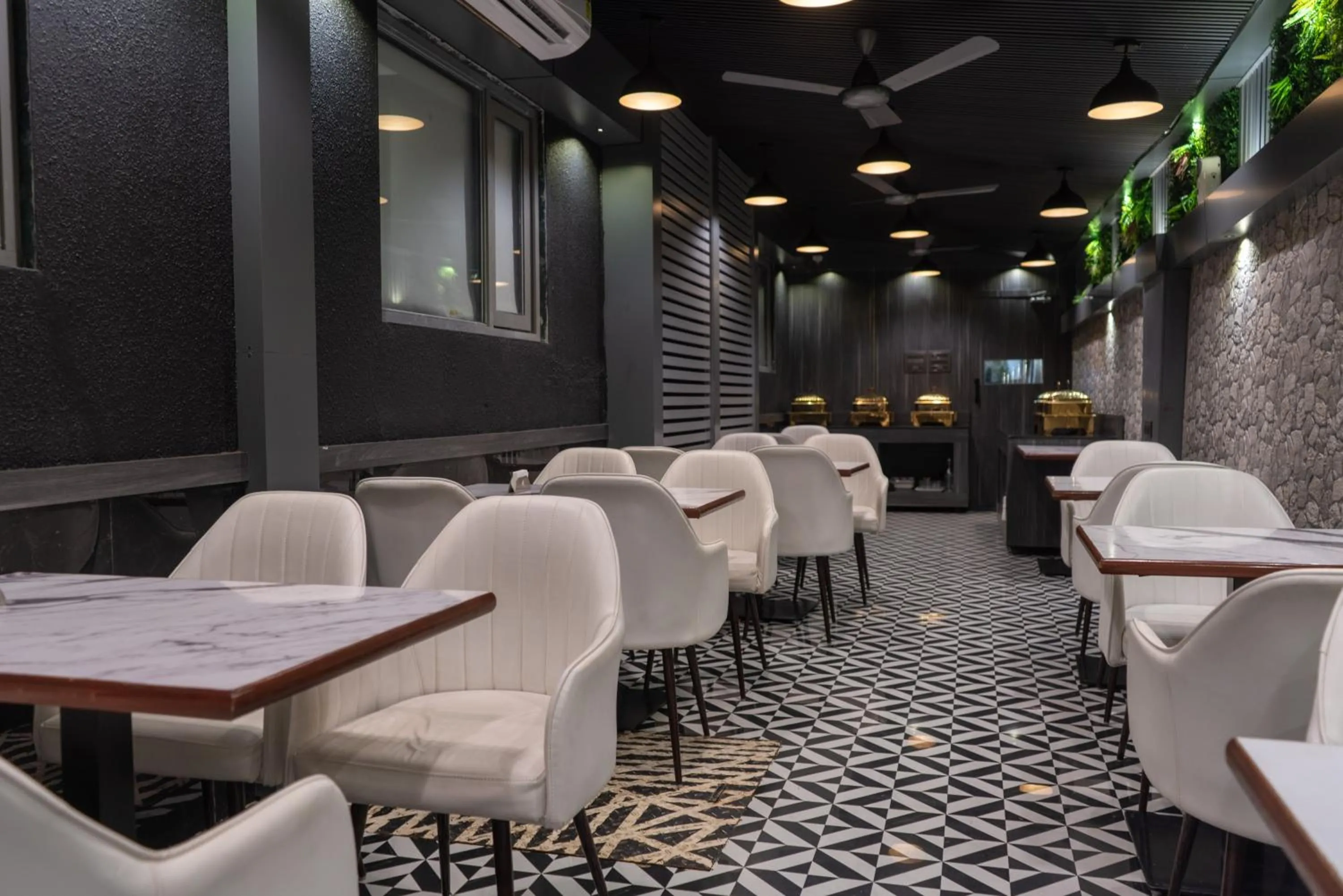 Shyanu Lords Eco Inn Airoli-Near Mindspace