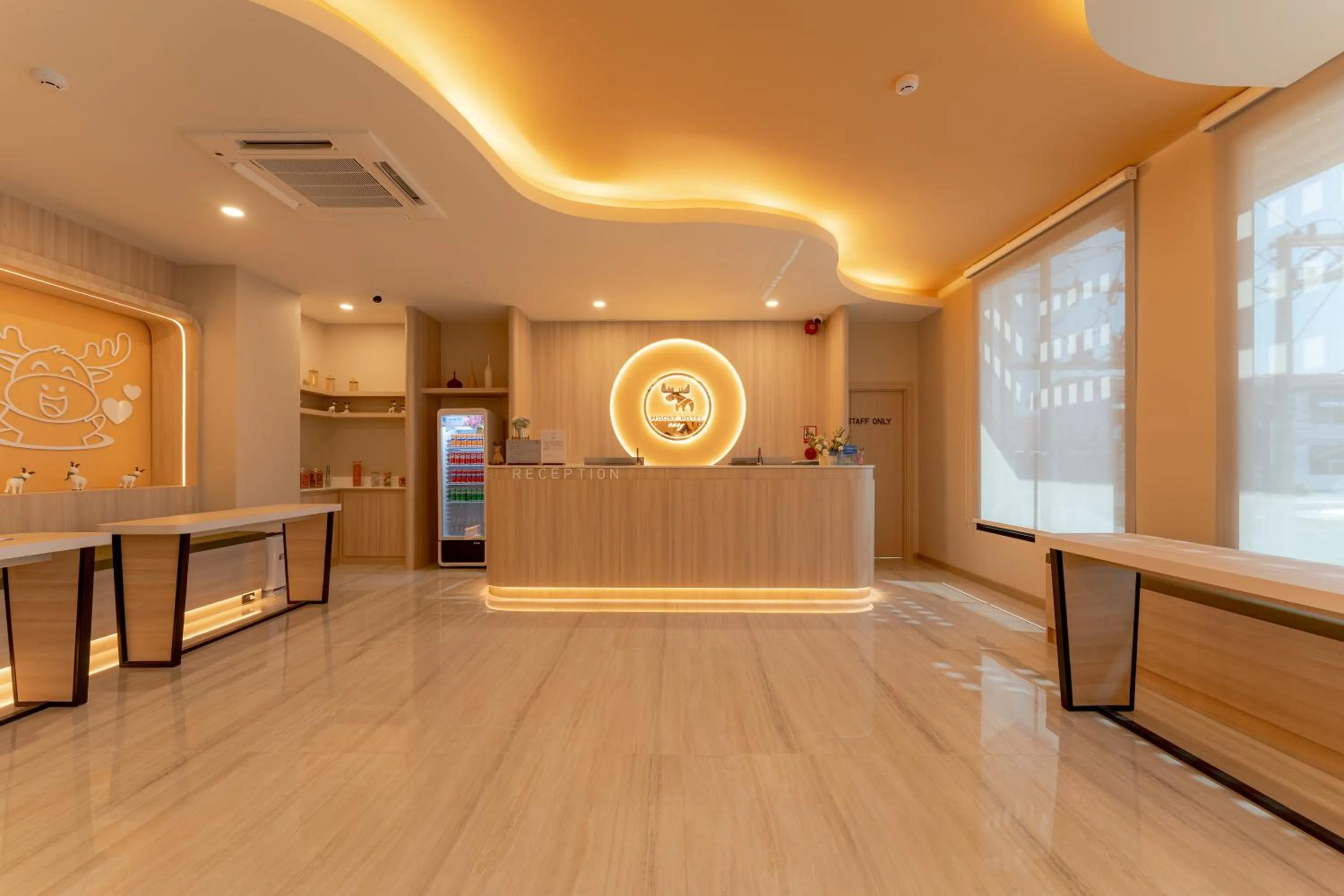 Lobby or reception in Moose EASY Hotel