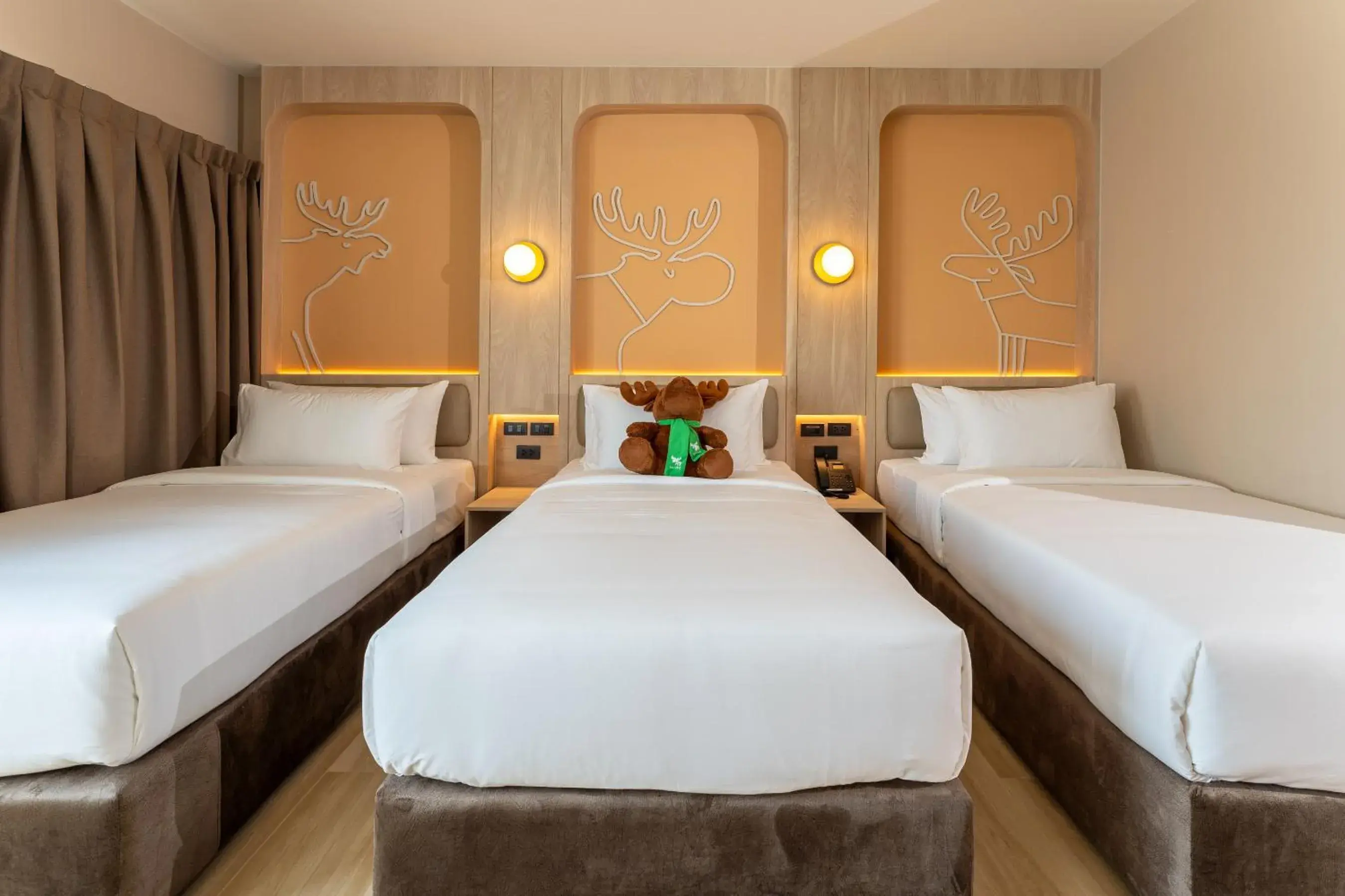 Bed in Moose EASY Hotel Bed in Moose EASY Hotel