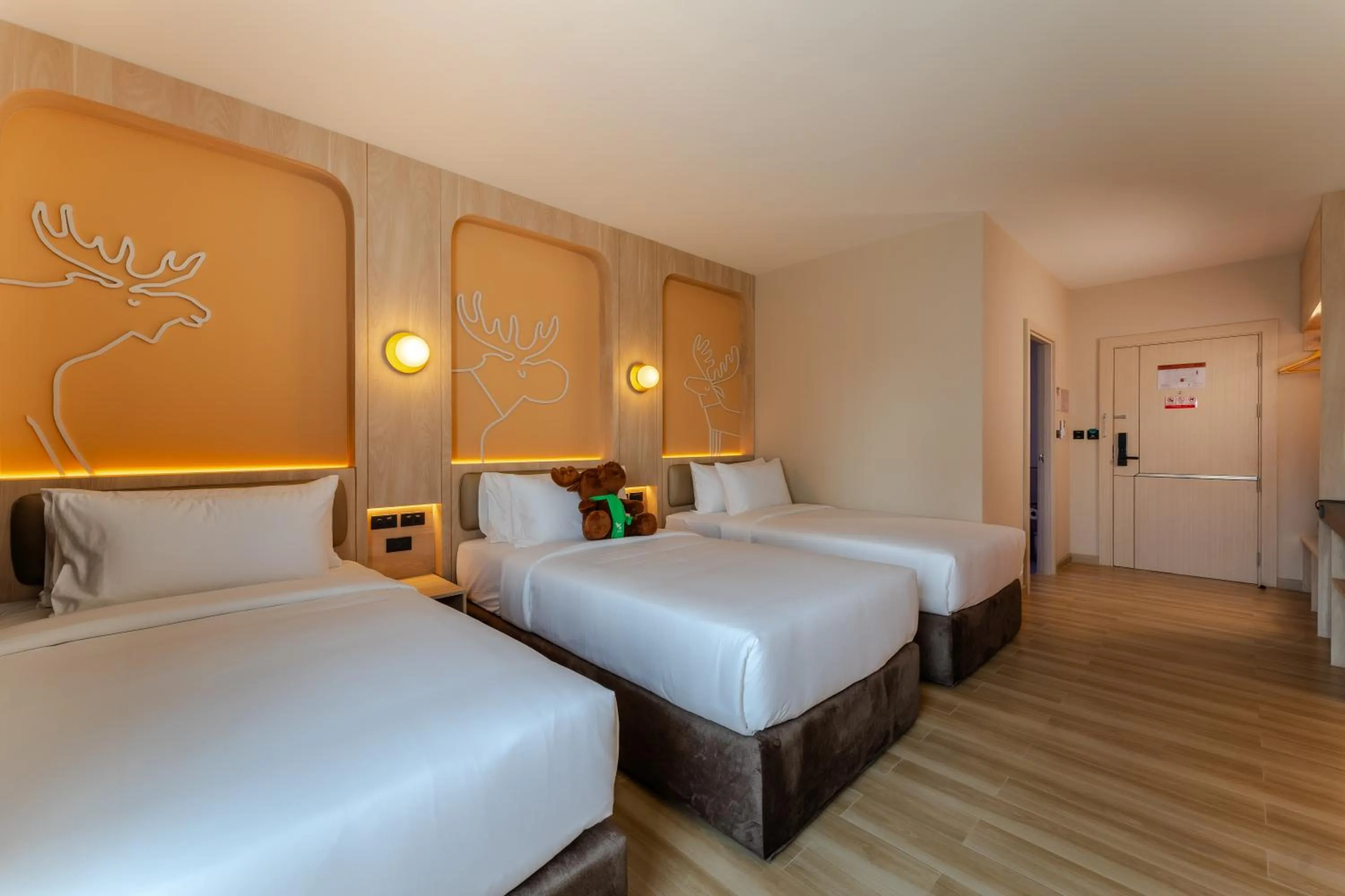 Bed in Moose EASY Hotel