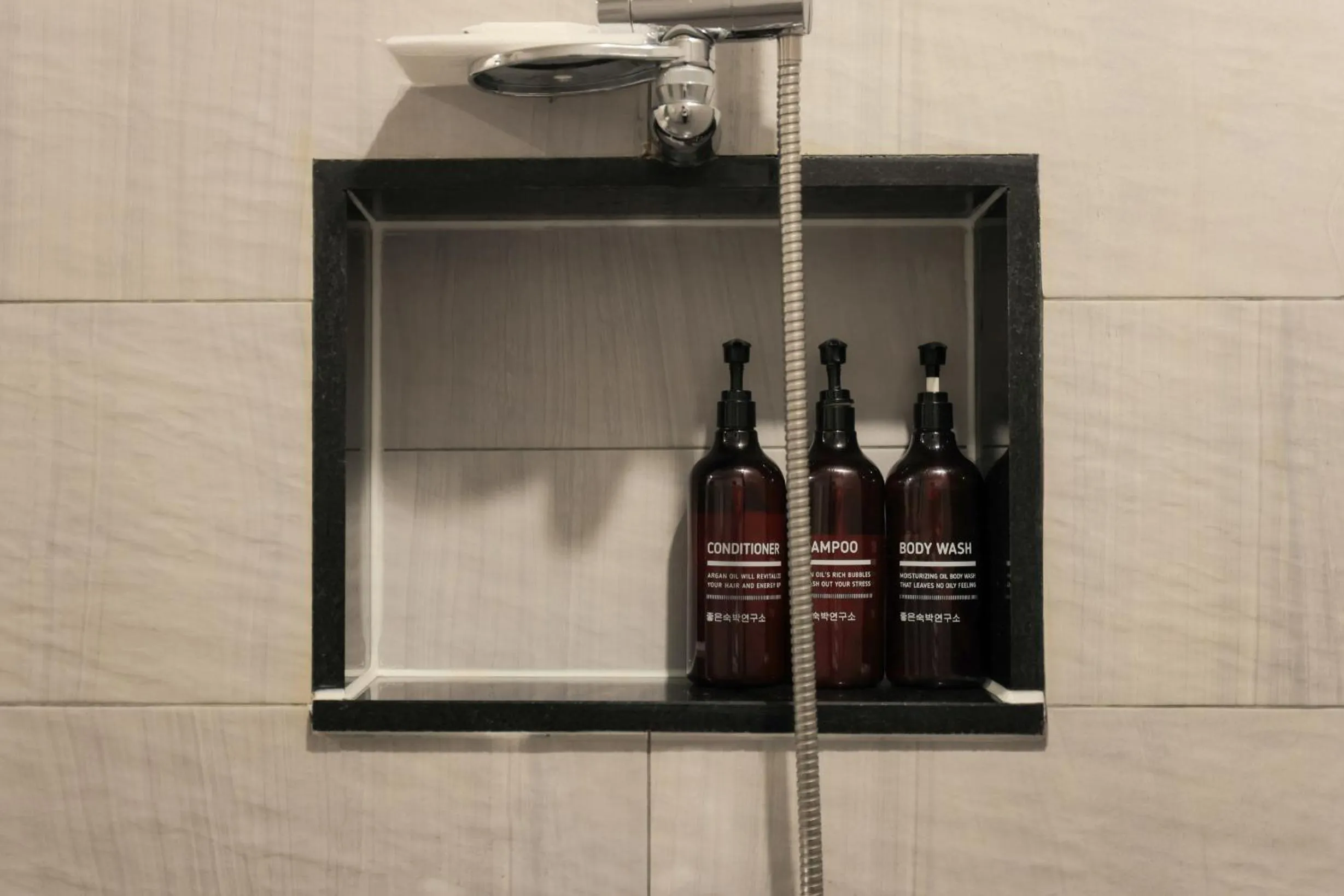 Bathroom in Hotel Yaja Siheung Jeongwang