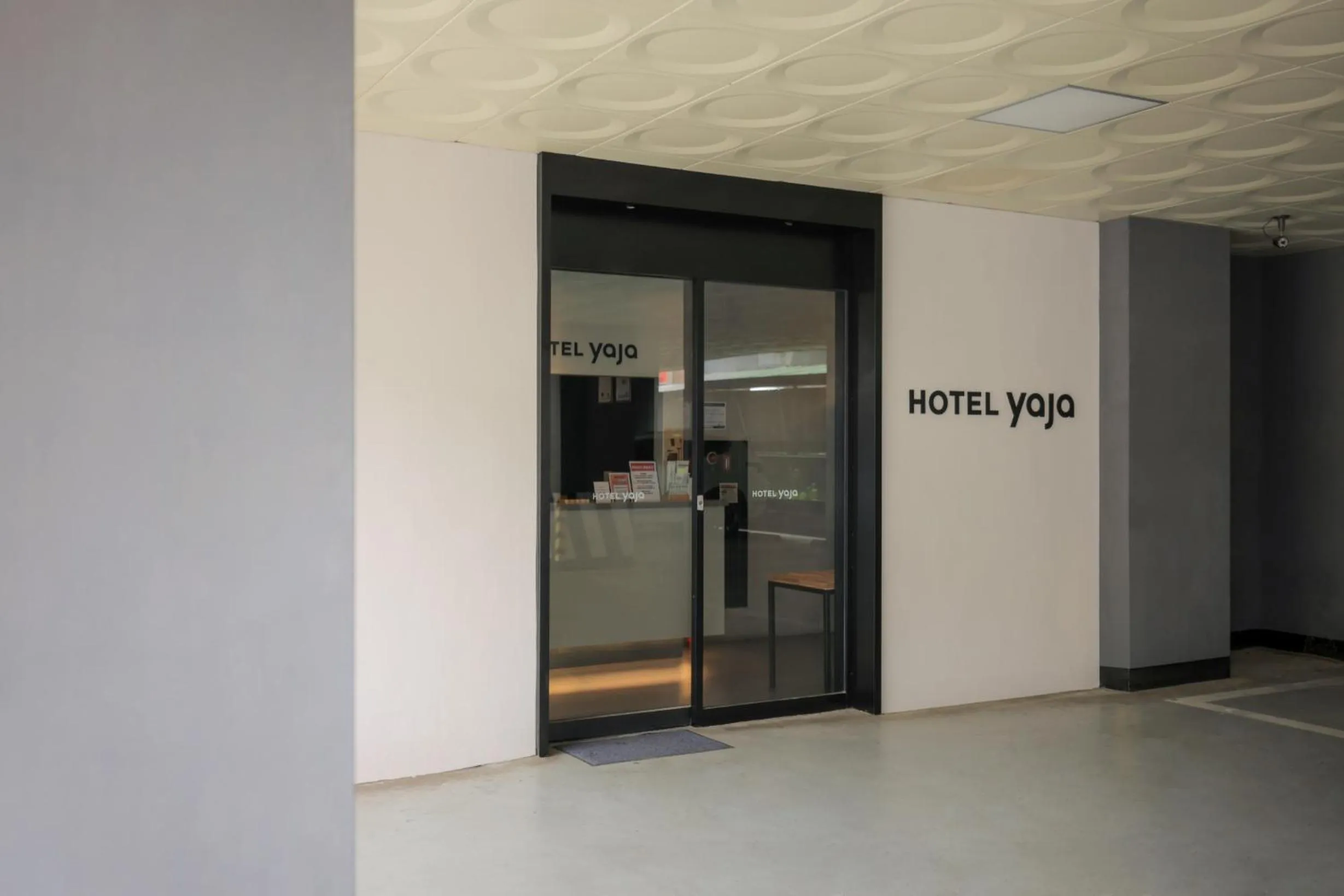 Facade/entrance in Hotel Yaja Siheung Jeongwang