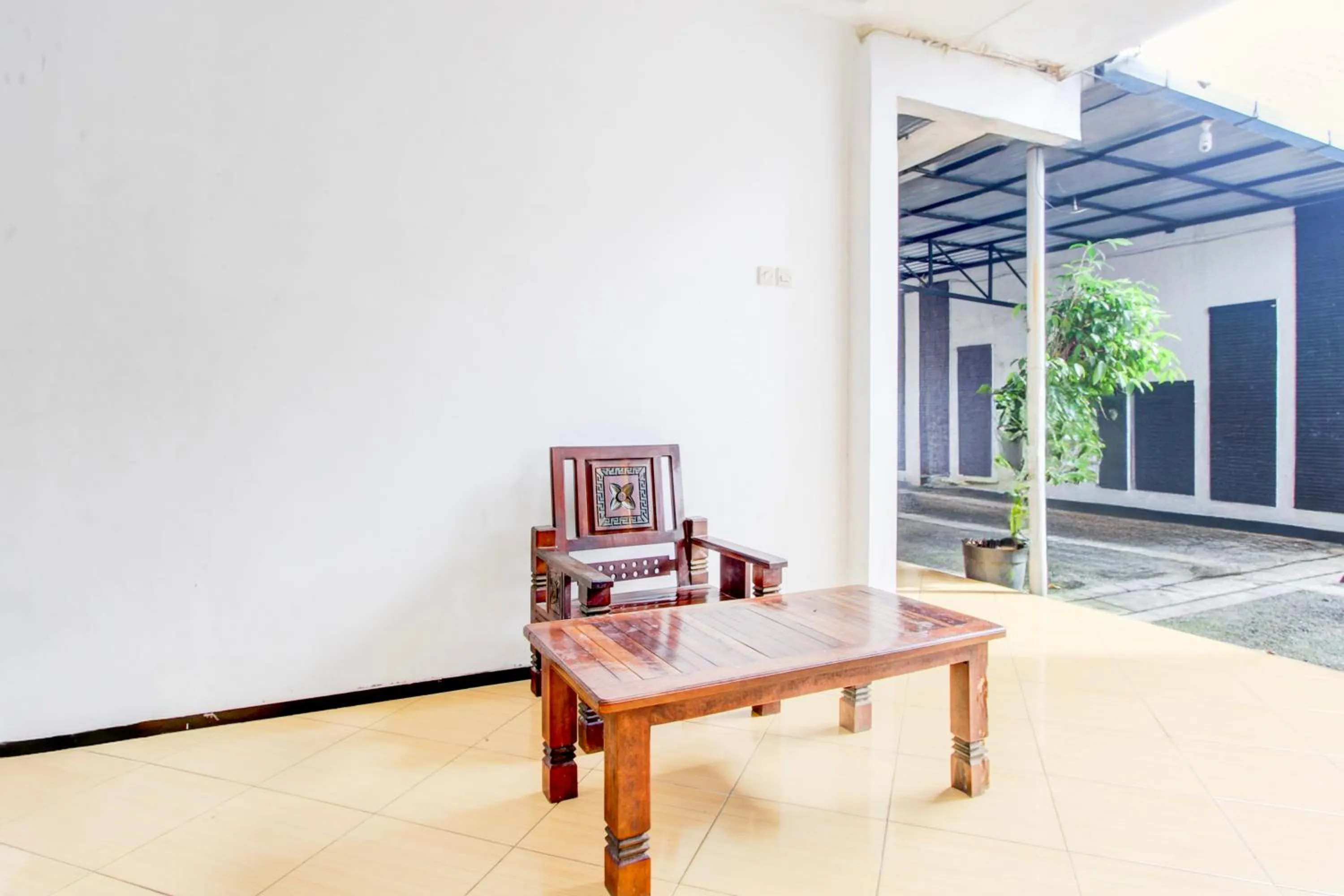 Lobby or reception in Hotel O Ump Near Rs Margono