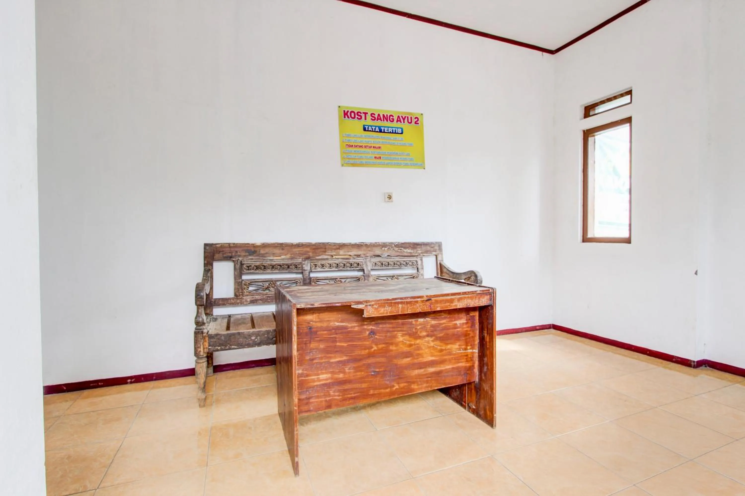Lobby or reception in Hotel O Purwokerto Near Alun Alun Purwokerto Formerly Guest House Rania