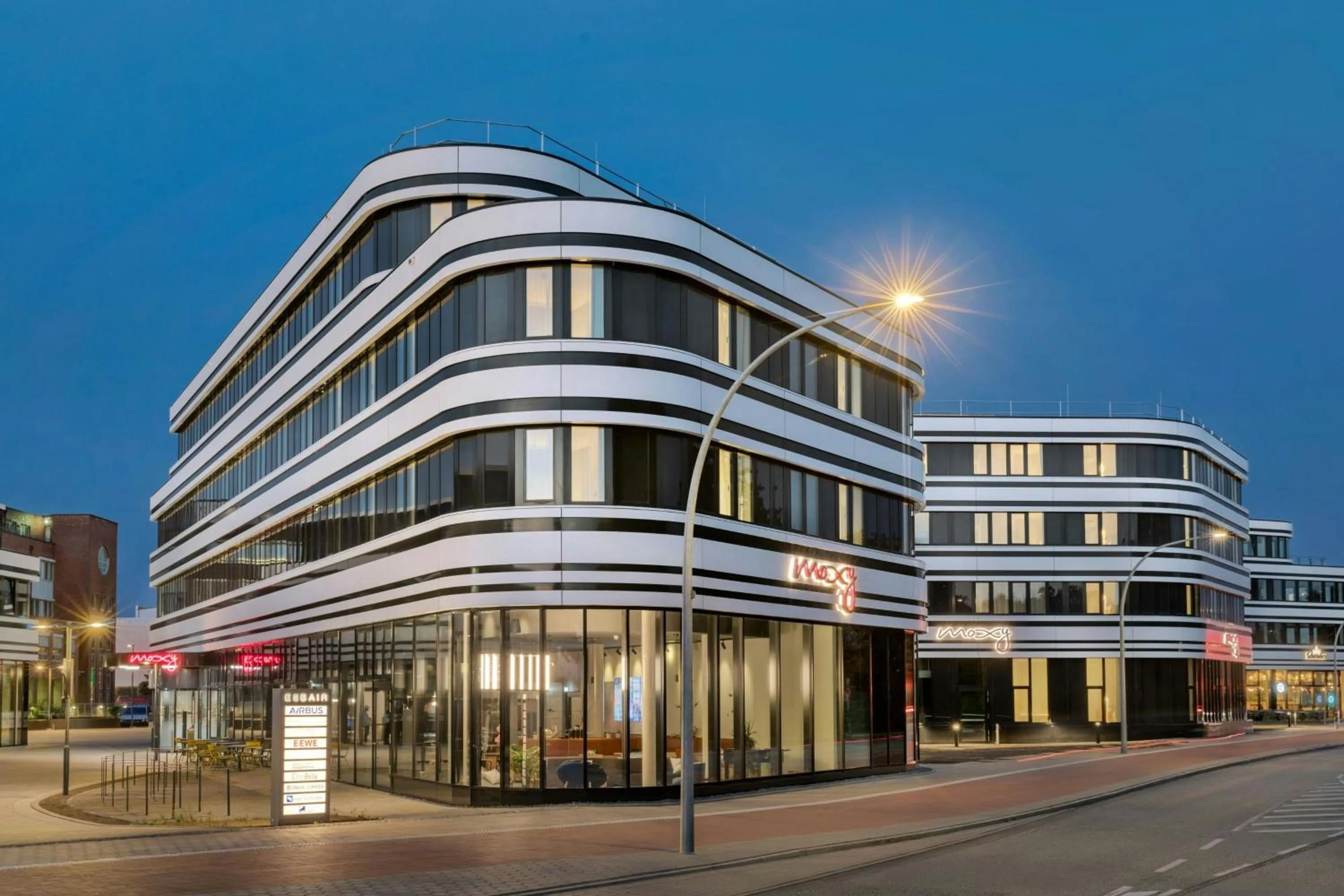 Property building in Moxy Hamburg - Finkenwerder