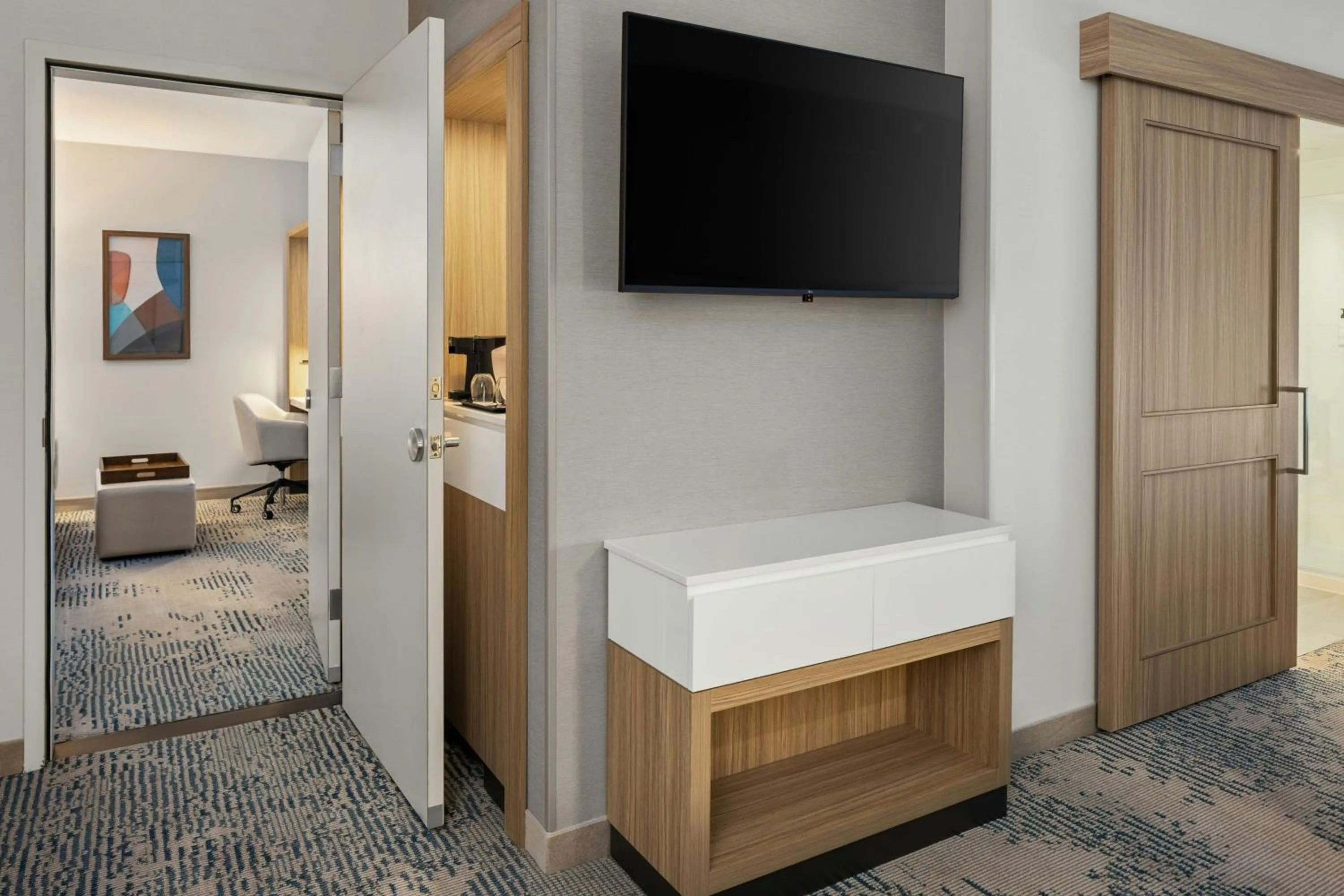 Bedroom, Bed in SpringHill Suites by Marriott Bettendorf