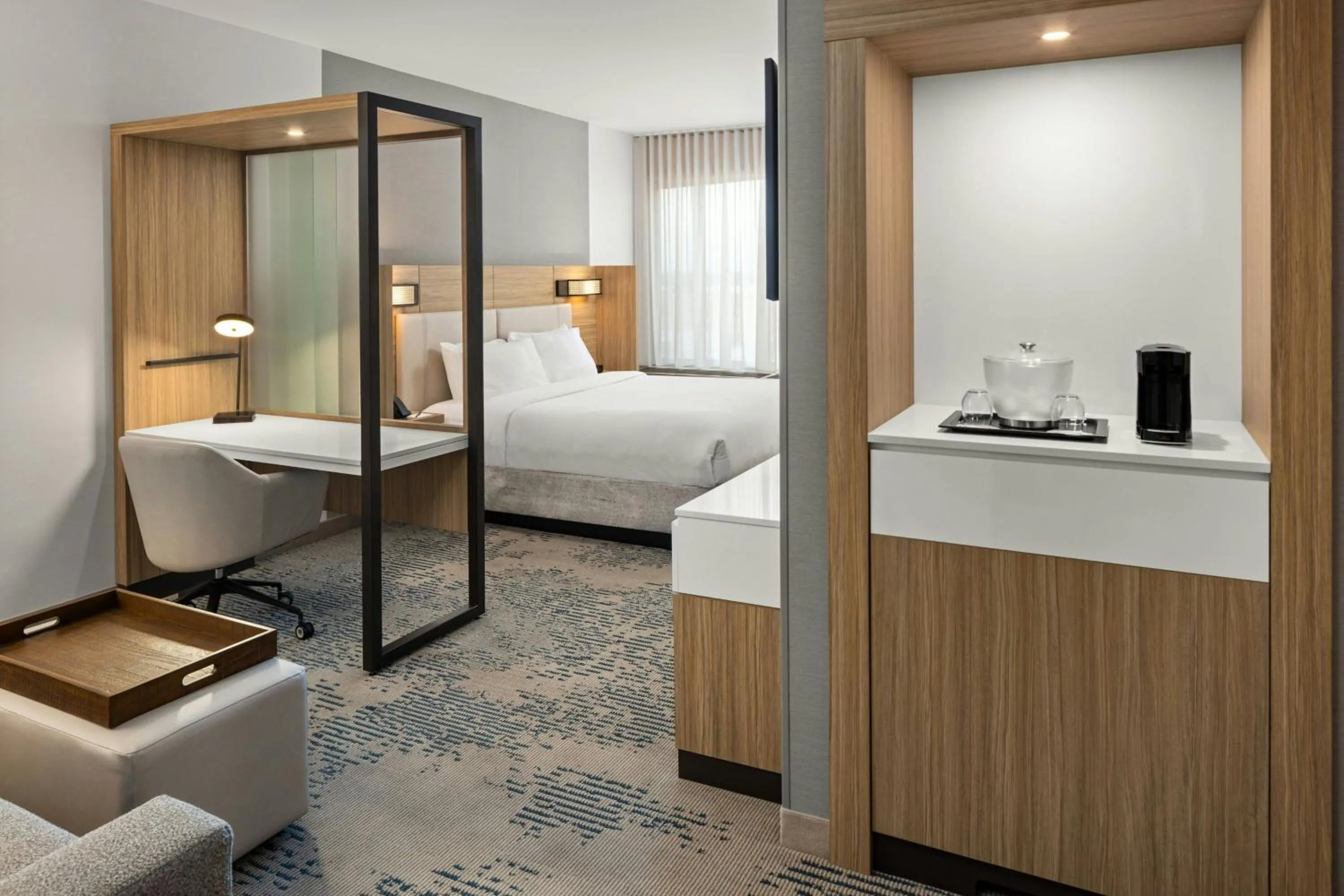 Bedroom, Bed in SpringHill Suites by Marriott Bettendorf